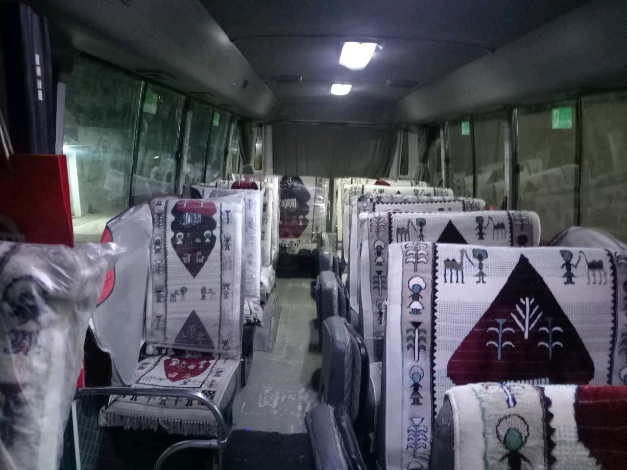 للبيع 🚍
كوستر Nissan Coaster موديل 2006
باب الحارة / 30 راكب
بانزين + غاز
كير ومحرك شرط 👌
رقم أبيض
سنوية جديدة
مصفرة وغرمات ماعليها
السيارة مرتبة ونظيفة  👍 
السعر: 165 ورقة قابل للنقاش للجادين فقط
للتواصل والاستفسار:
📞 ***********
📲 واتساب متوفر
