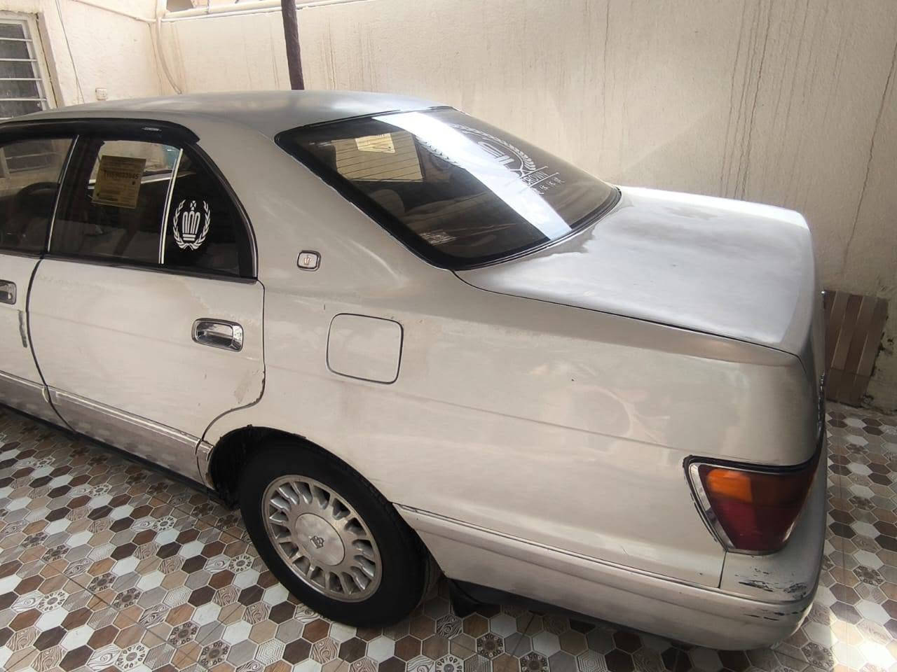 السلام عليكم من رخصت مدير الكروب 
سياره بطة فصل رقم بصرة سنويا جديدة للثلاثين مكفوله من القص والضربه ونقل جثه تخم تاير حداده من الطول للطول مكينه كير باكيت السعر 48 وبي مجال 
العنوان البصرة /القرنه 
رقم الهاتف/***********
***********
