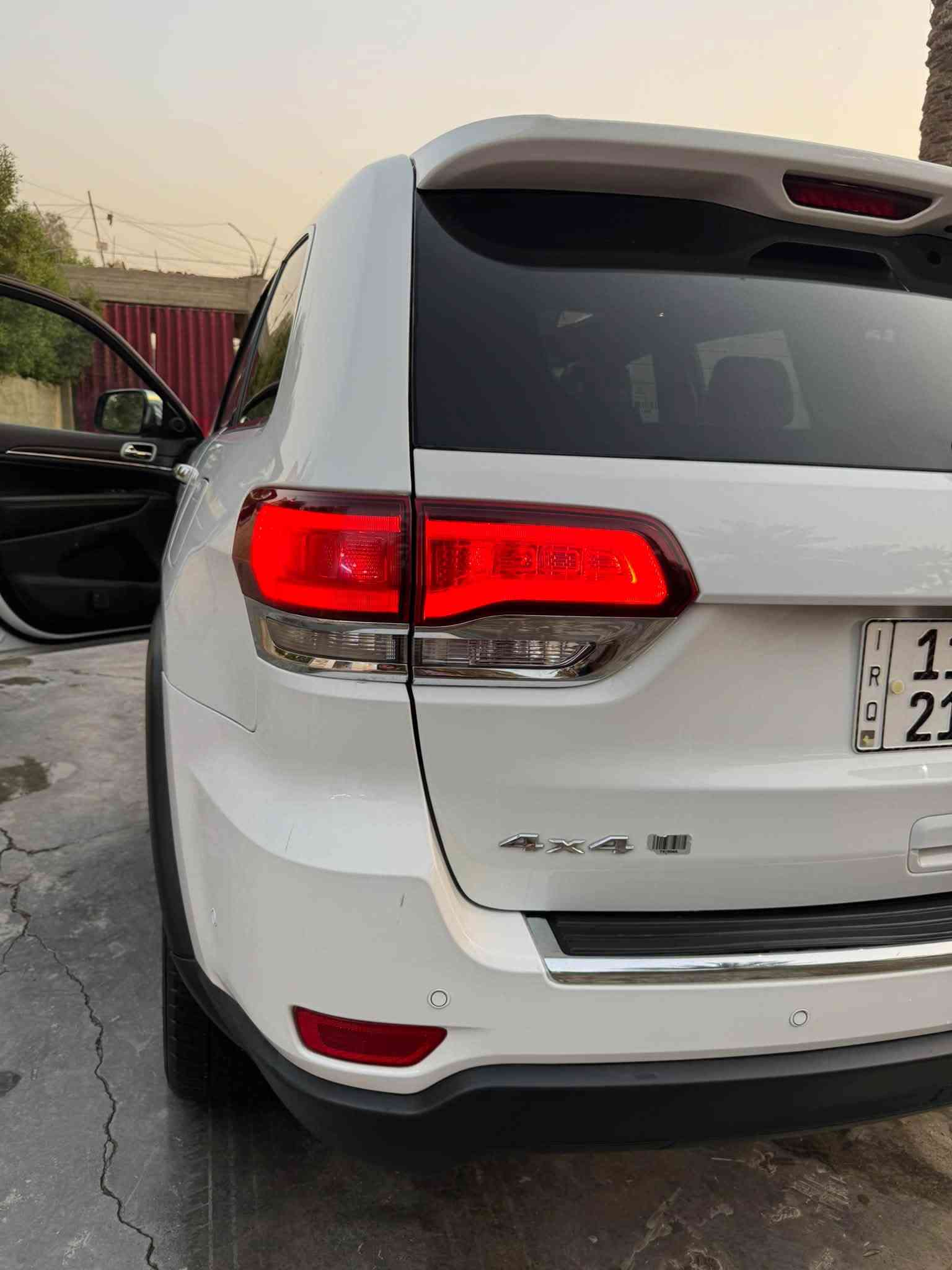 سلام عليكم جيب موديل 22 امريكي فووول موصفات حادثهه دعاميه اماميه فقط والستفسار اتصل عله صاحب السياره اخوان اني مكلف بل نشر اترجاكم اليريد يستفسر هاذه رقم صاحب السياره وخابره ‭***********‬
