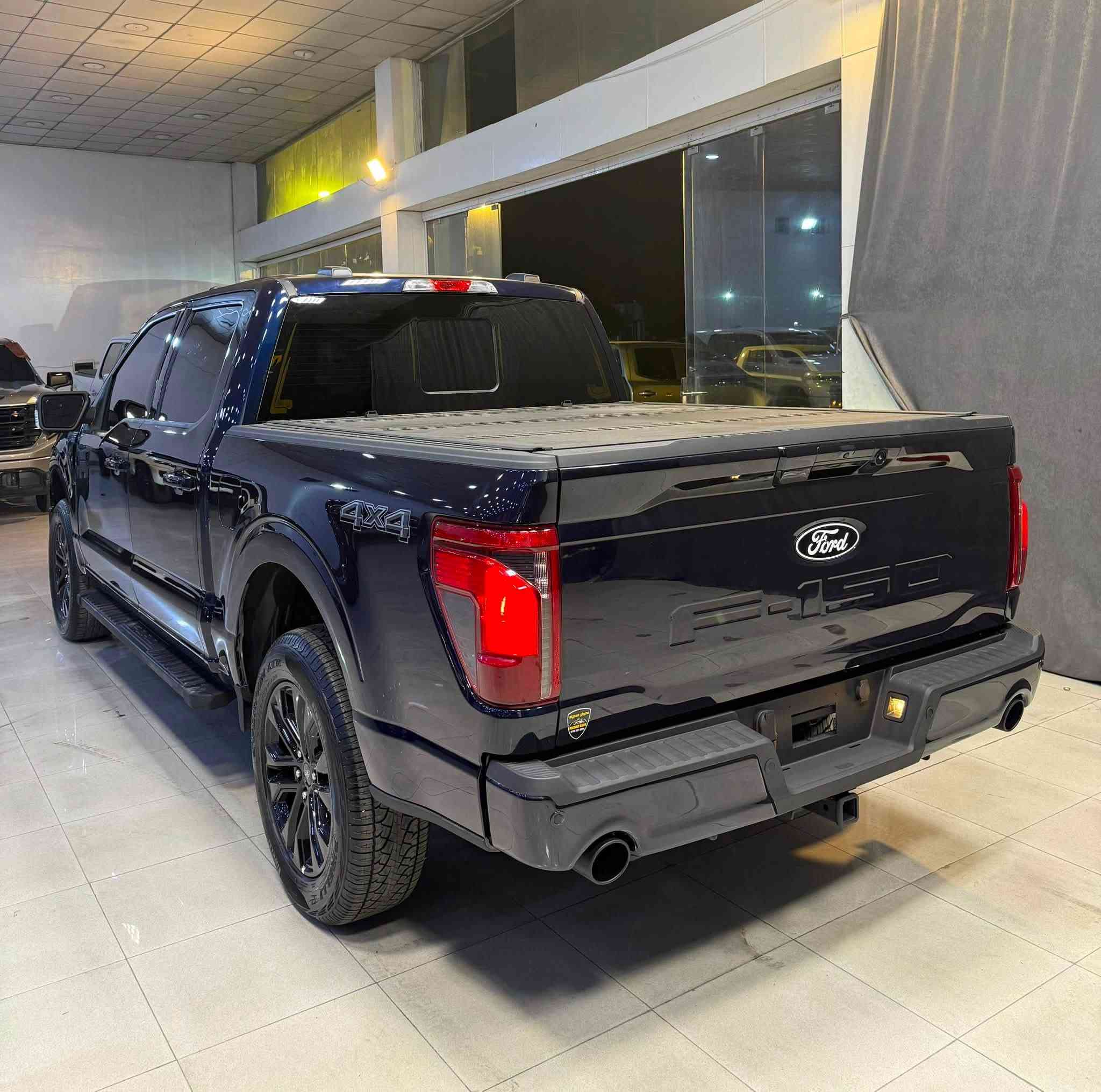 Ford F-150 
XLT 2025
V6 - 2.7T - 4x4

بسمە و شغال
شاشە کبیر
٤ کامیرە
لایت لید 
کوشینات جلد
کوشین کهرابایی
گیج الکترونی
بانورامە
رادار
ئوتو ستوب
ویل 20
باب طویل
بودی قصیر

1.000 mile
1 قطعە صبغ
سعر 405 ورقە

معرض ( مەدینە ) اربیل شارع ١٠٠م
***********
***********
