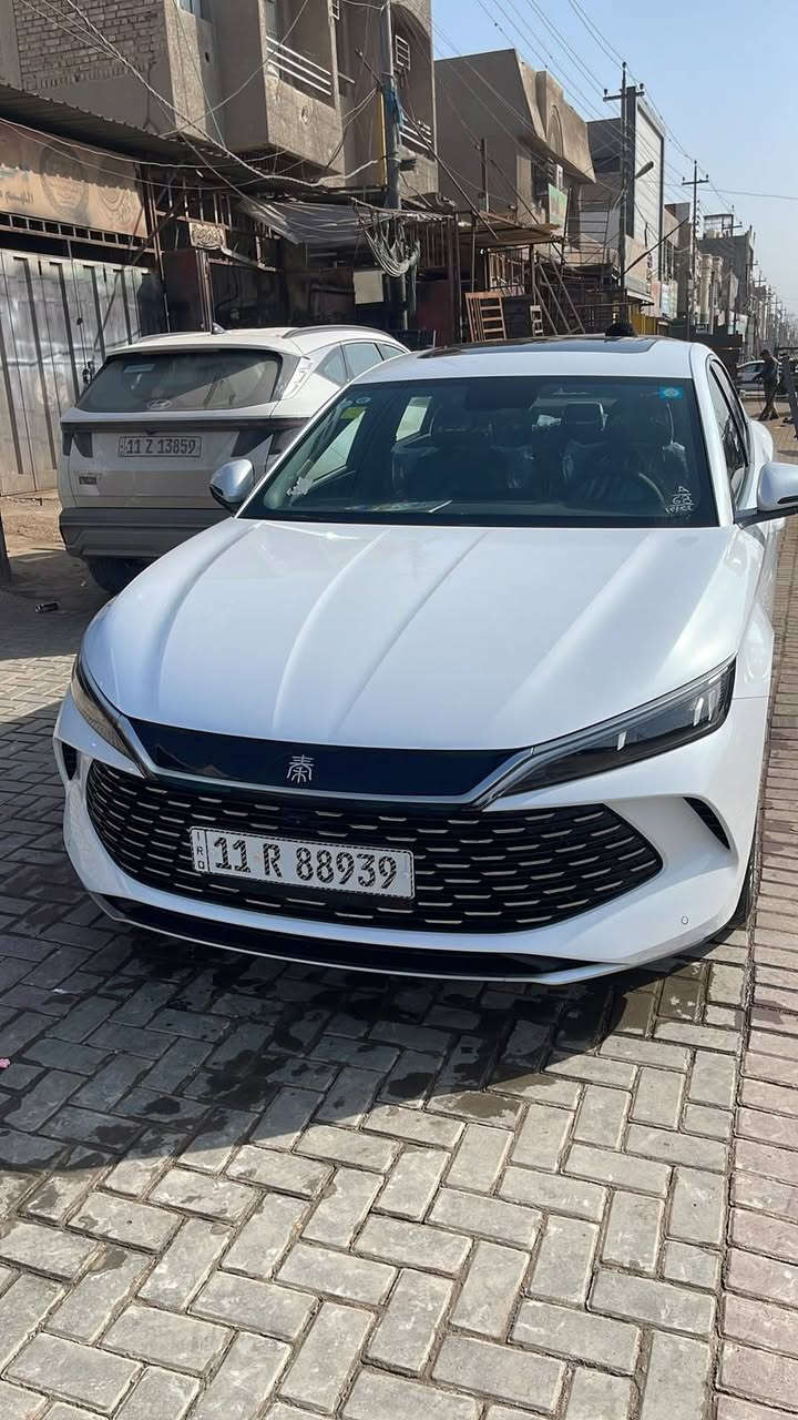 سلام عليكم BYD للبيع كين ال موديل 2024 سياره  كامرات خمسه بطاريه 120 سياره كفاله عامه سياره ماشيه 12666 الكلي سياره مدوشمه سفاري وكشنات عده رصعه بل بنيد مال حصوه مكاني بغداد الدورة استفسار ***********
