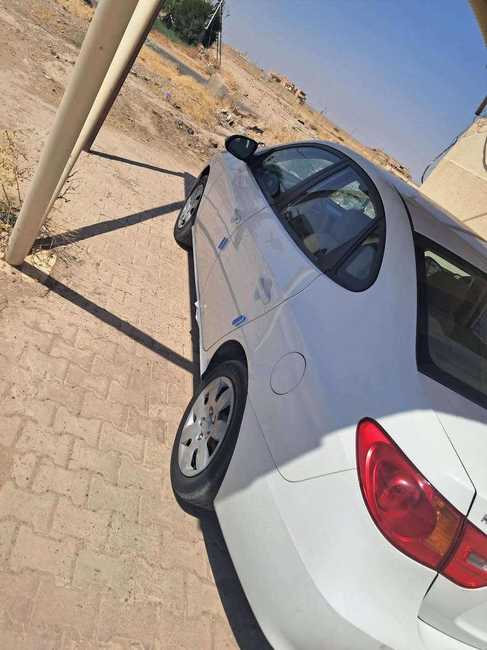 النترا ٢٠١٠رقم سليمانيه سياره وضع شركه  جديد كير محرك شرط بدون صبغ بيها باب خلفي سكن شخوط خفيفه السعر ١٠٥وبيها مجال للاتصال*********** مكاني تكريت الديوم السياره بسمي
