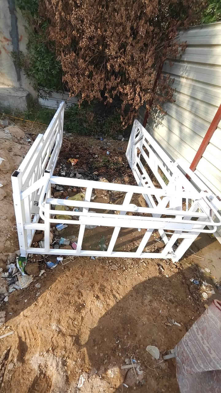 محجر مال كيه للبيع جديد كلش السعر300 بي مجال بسيط حك الجيه ما متواجد على الفيس ***********
