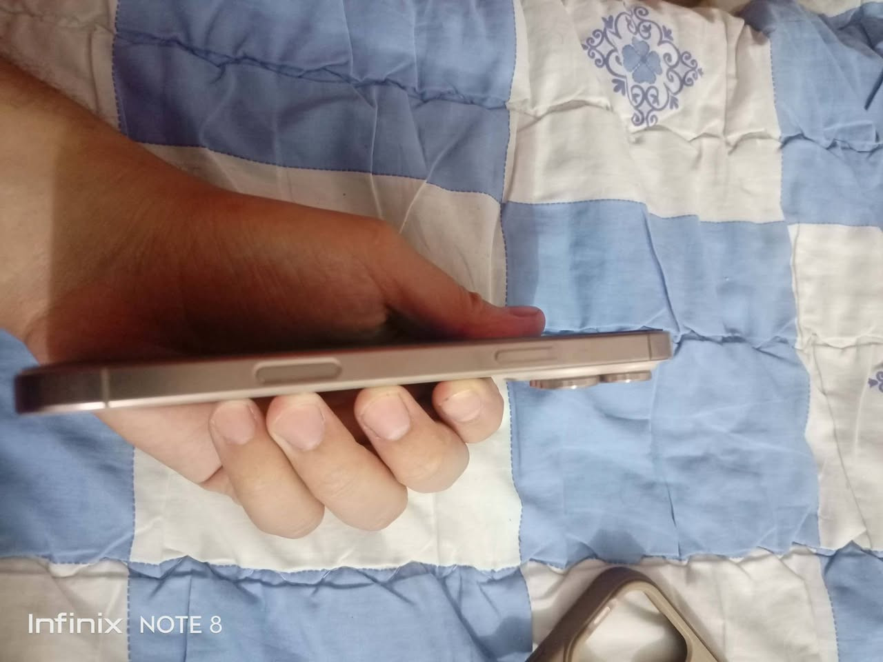 سلام عليكم ايفون 16برو ماكس ذاكره 256 بطاريه 96 جهاز فول الفول شخط ماكو شرق اوسط كارتونه موجوده السعر 1350 مكاني بغداد الدوره اتصال ***********
