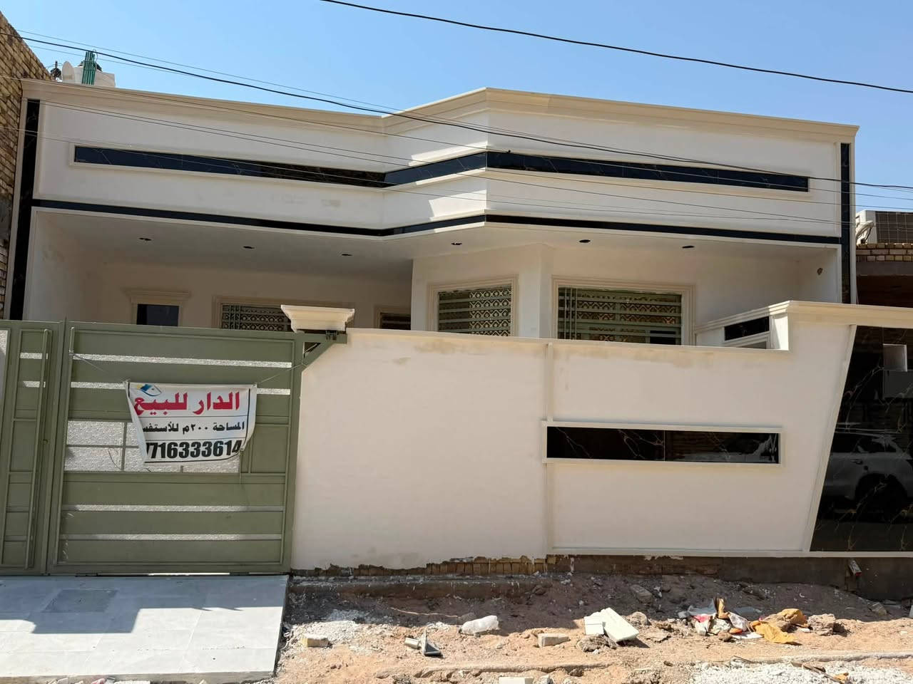 سلام عليكم دار البيع المساحه 200 متر بناء حديث في مقاطعه 14 حي المغرب تصال ***********
