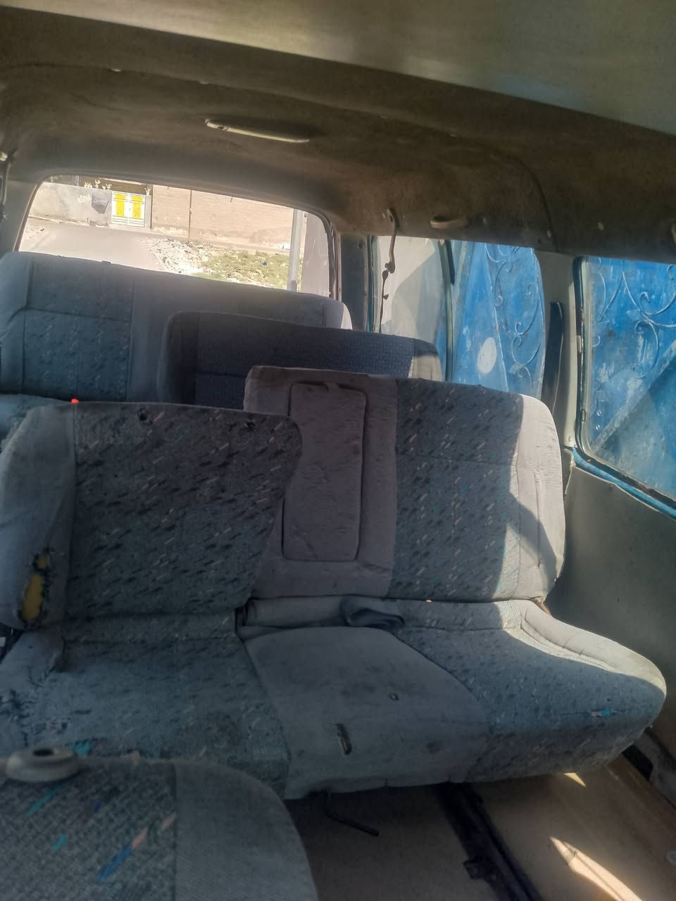 سلام عليكم بريجو البيع موديل 96رقم احمر بغداد عليه غرامات راعيه موجود السياره مابيه خيسات مكينه كير خير من الله سنويه عضم نافذه بل 23 مكاني بغداد هاذي رقمي ***********
