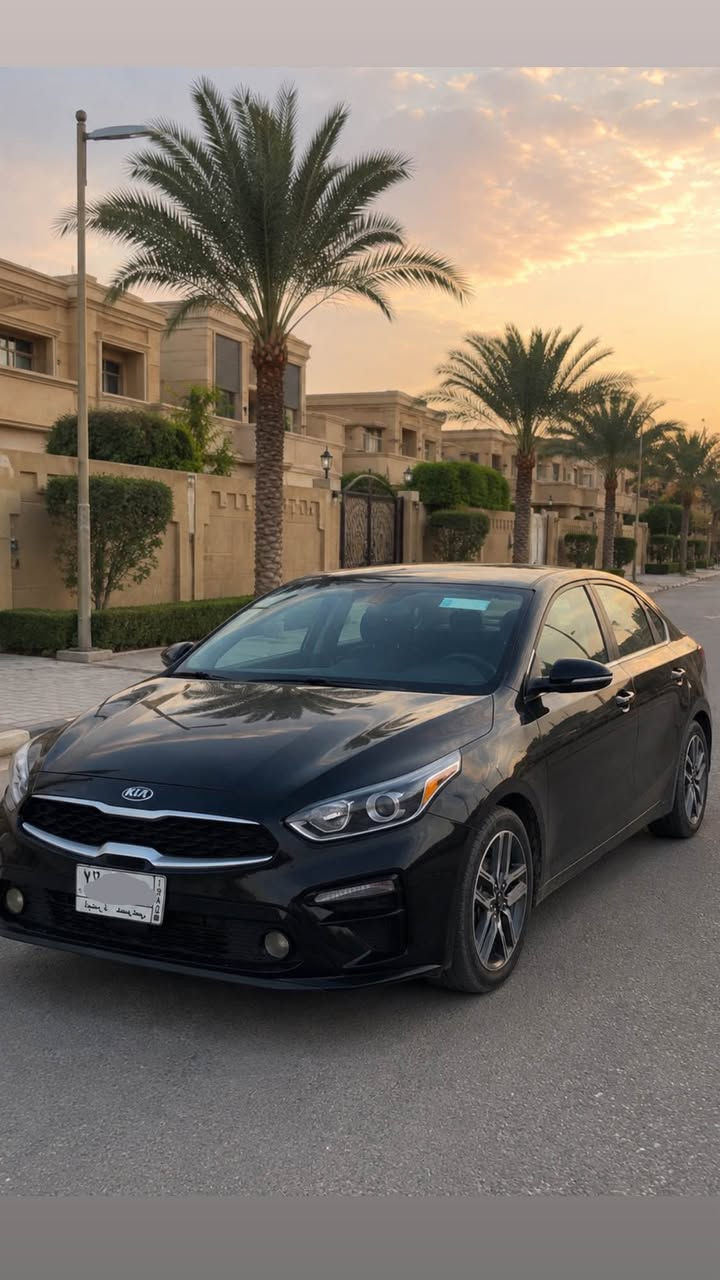 كيا فورتي موديل 2021 واردي امريكي بدون ضرر 
ماشيه 73 فئة FE رقم بصره حره
*********** البصرة, العراق
