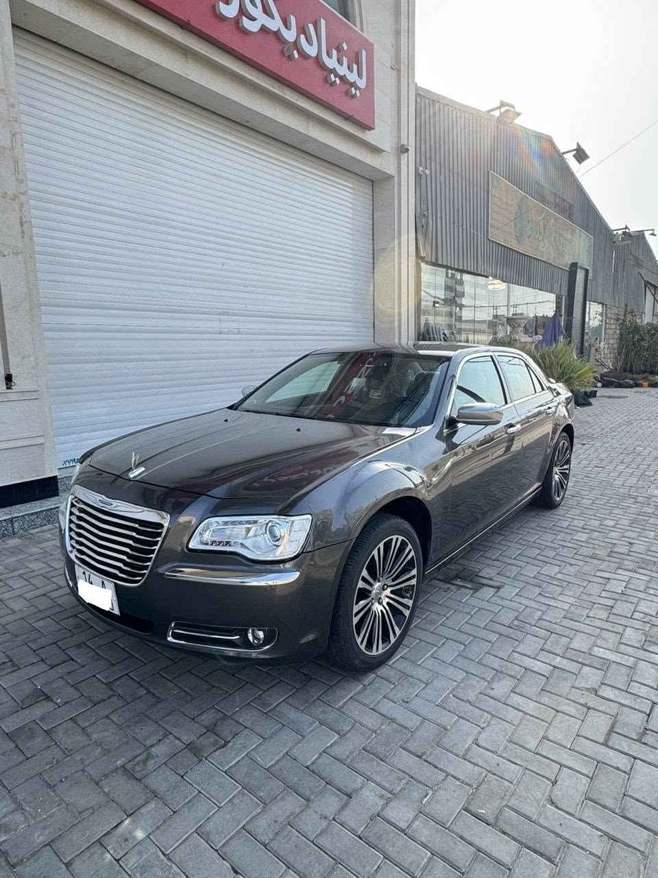 يدالسلام عليكم أوباما ٢٠١٣ خليجي سياره نظيفه وجاهزه من كلشي محرك كير حداديه تبريد كله جديد بيهة صبغ ٤ قطع بدون مواصفات تحكم ستيرن حساسات كامره شاشه كشنات كهرباء داخل بيج يدات +مري نيكل لايت زنون محرك ٦سلندر٣٦٠٠ رقم بصره انكليزي مشروع وطني ٢٠٣١ تحويل مباشر سعر ١٣٠ وبيهة مجال *********** العنوان البصره ***********
