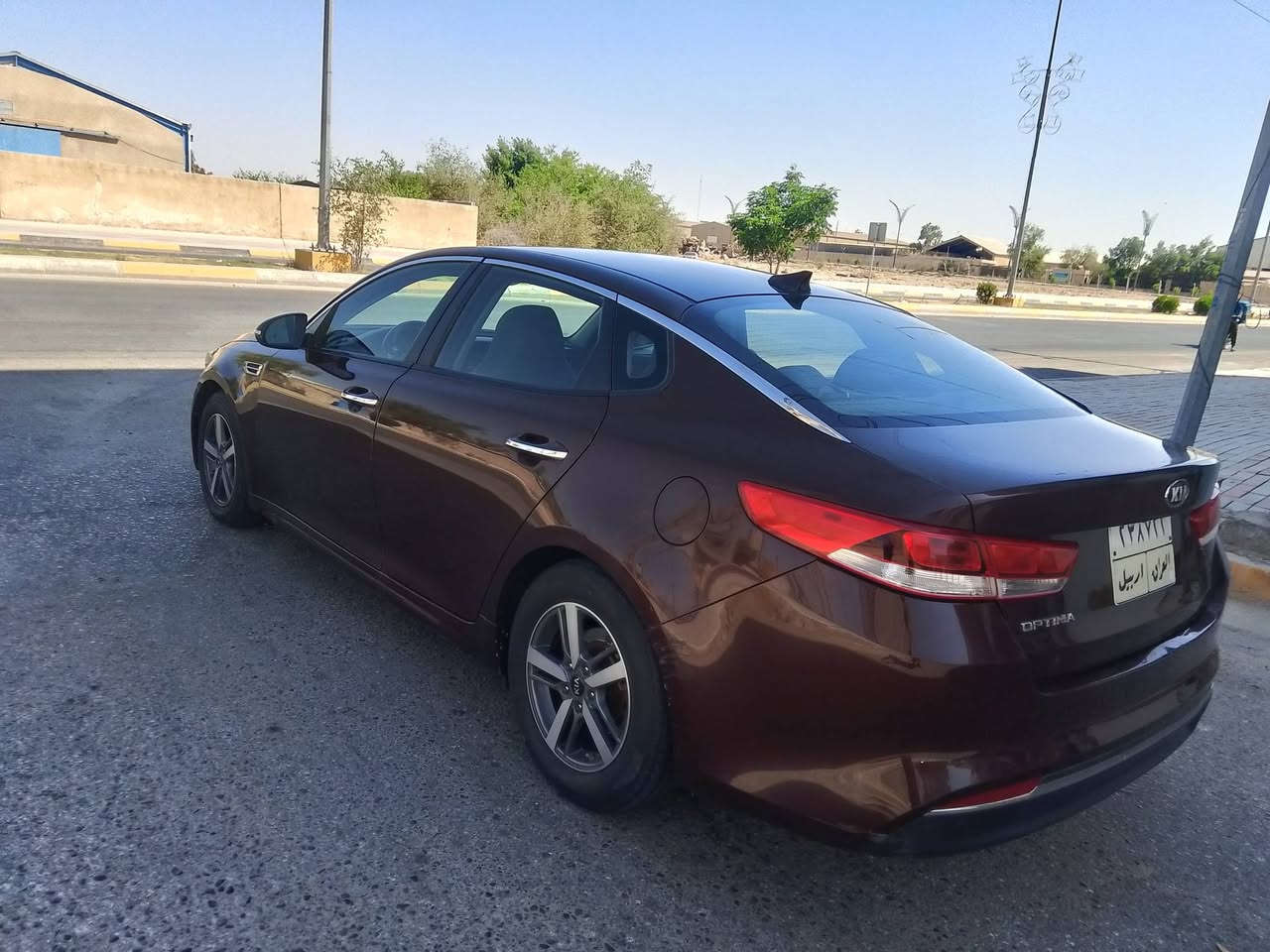 السلام عليكم سياره كيا اوبتيما موديل 2017 وارد امريكي حادثه فقط بنين باقي كفاله محرك تبريدحداديه كير كفاله سعر 110 فيها مجال بسيط العنوان كربلاء رقم الهاتف***********
