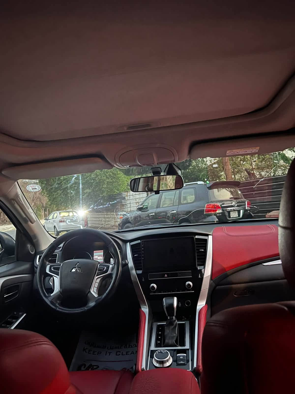 باجيرو سبورت • ٢٠٢٠ • جلد احمر