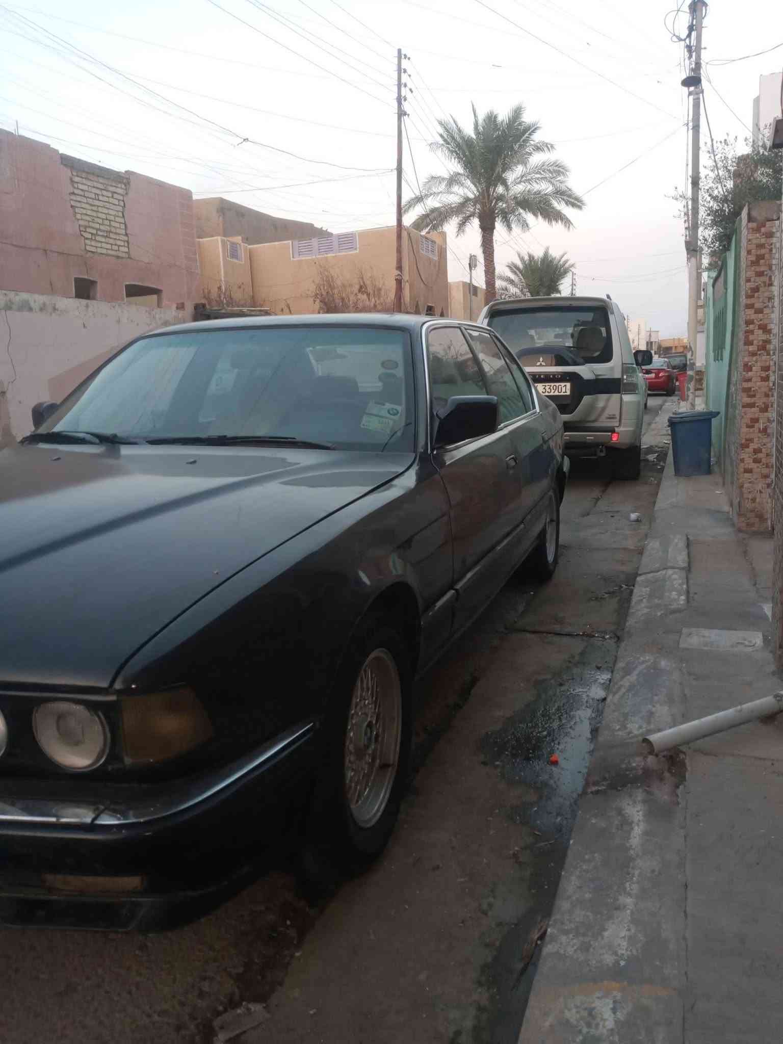 السلام عليكم ورحمة الله وبركاته
بي أم موديل 92 735 نضيفه مثل مشوف بصوره 
للبيع السعر 40 بيها مجال  
*********** رقمي بي واتساب
