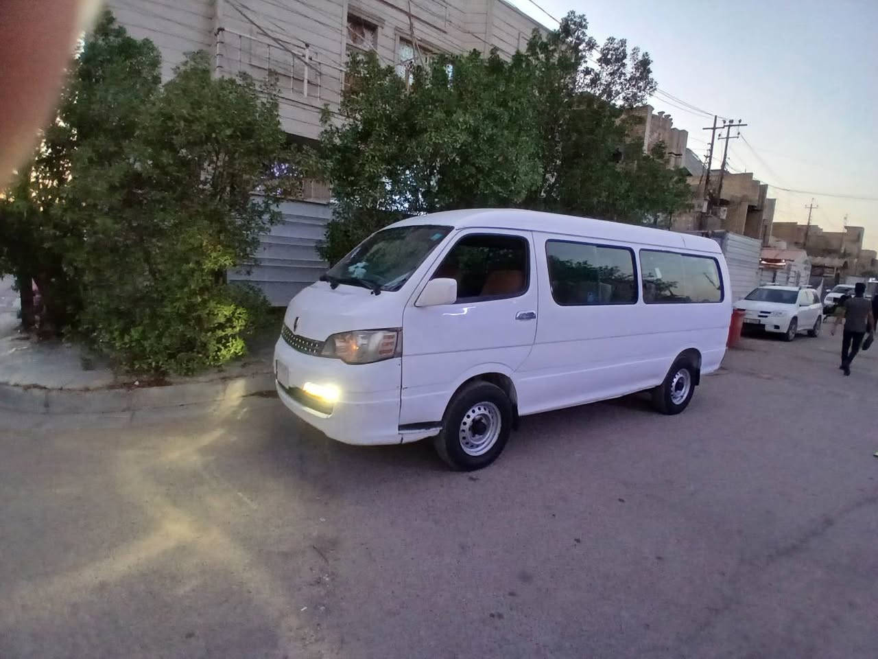 السلام عليكم. سيارة جنبي. اجوان موديل.  ١٤بغداد شرط تحويل  مصفرة البيع. مكينة وكير واكسل. ابلاد جدد حدادية. امامي خلفي هسة مشتغلها صار  سبوع  كل جديد مشط استيرن جديد  ي دينمو. ياباني.  وسلف.  جدد تخم تاير جديد. كل نقص. مابيها. لايت زنون دركة كرونة.  شاشة. اهورن كوستر  كهربايات. كلها شغالة وممخلي. نقص. بيها كلشي بلاد السعر. ٦٥ *********** بغداد, العراق
