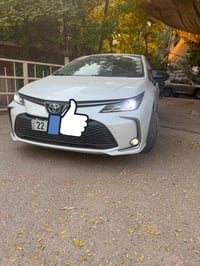 كورلا هايبرد SAS موديل 2024  ماشية السياره (59)  بيها بارد فقط بل باب ...