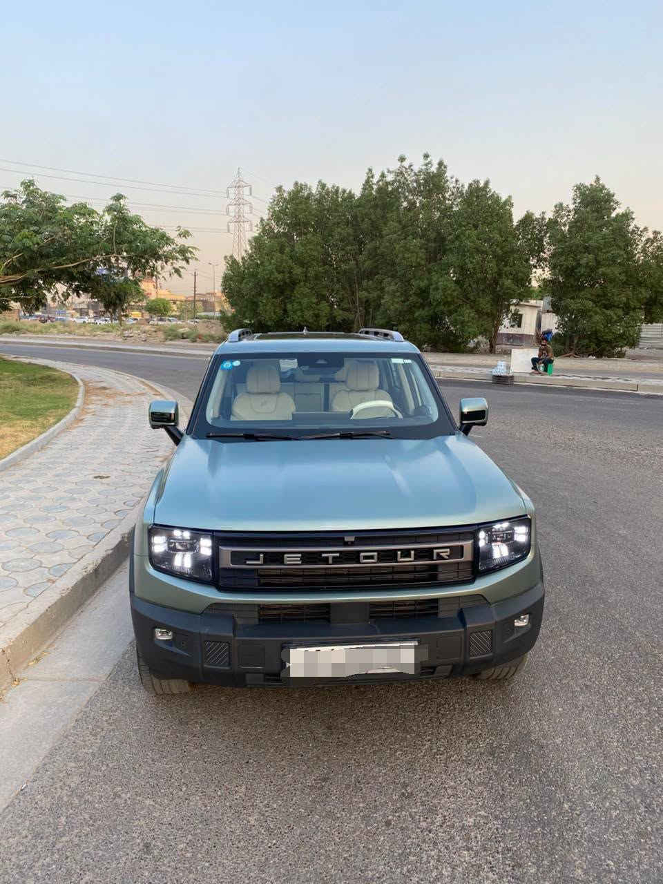 للبيع جيتور  (T1 لكجري) اعلى فئة
موديل ٢٠٢٥
مكفولة كفالة عامة ماعدى ملاحظة بسيطة✅️
رقم بغداد

ماشية 29.000KM 
بعدهة بالظمان
دفع رباعي ✅️
بانوراما✅️
كامرات 540  درجة✅️
شاشة كبيرة✅️

وباقي المواصفات معروفة
***********✅️(يفضل التواصل واتساب✅️)
السعر  33.750 وبي مجال✅️
العنوان بغداد الكرخ✅️
