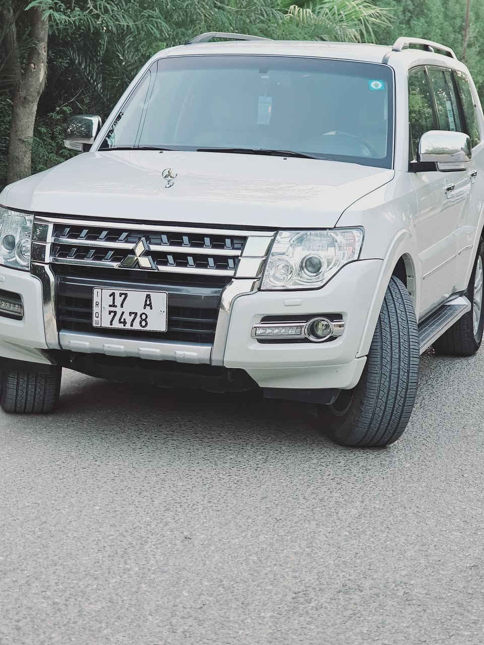 باجيرو موديل 2020..حبتور العلامة الذهبية...
فول مواصفات معروفه مواصفات الحبتور...
مكفولة كفالة عامة مكفولة من كلشي 
كير محرك حدادية تخم تاير جديد...
مكينة 3800...6سلندر...
السيارة جديدة جدآ وجاهزة...
رقم مثنى الدولي بأسمي...
السعر ب198..وبيه مجال..
مكاني بالديوانية...
الشراي يتصل ...
ب***********
