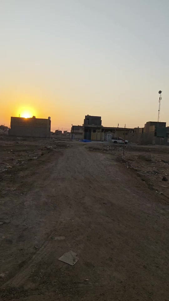 قطعه للبيع طابو صرف  حي نهاوند خلف معمل البلاستك قريبه على شارع 20  تبعد عن التبليط 75 متر موجود ماء ومجاري والكهرباء قيد التنفيذ رقم القطعه 10937/12 السعر 35 وبيها مجال بسيط للاستفسار *********** ☎️ #عقارات  #قطع_اراضي  #عقار  #بيع_و_شراء_عقارات #الشعب_الصيني_ماله_حل😂😂 
