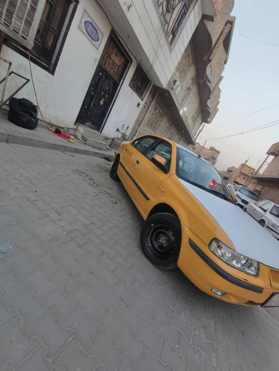 السلام عليكم 
سمند موديل 2011
مكفولة من الضربه ولصبغ والتبديل 
كير ومحرك جدد ناعمات 
رقم بغداد 
مراوح وموطورات جدد
صدر امامي خلفي جديد ايساكو 
تخم تأير جديد 
ابطاين البيبان نضيفات 
غرفته جديده لوك
 مصفره هيئة وغرامات 
ترايك وين ميعجبك 
مكان بغداد مدينة الصدر 
الشراي يتصل وبخدمته بي واتساب هم  ***********

ملاحظة السياره مال جناي ومتعوب عليه
