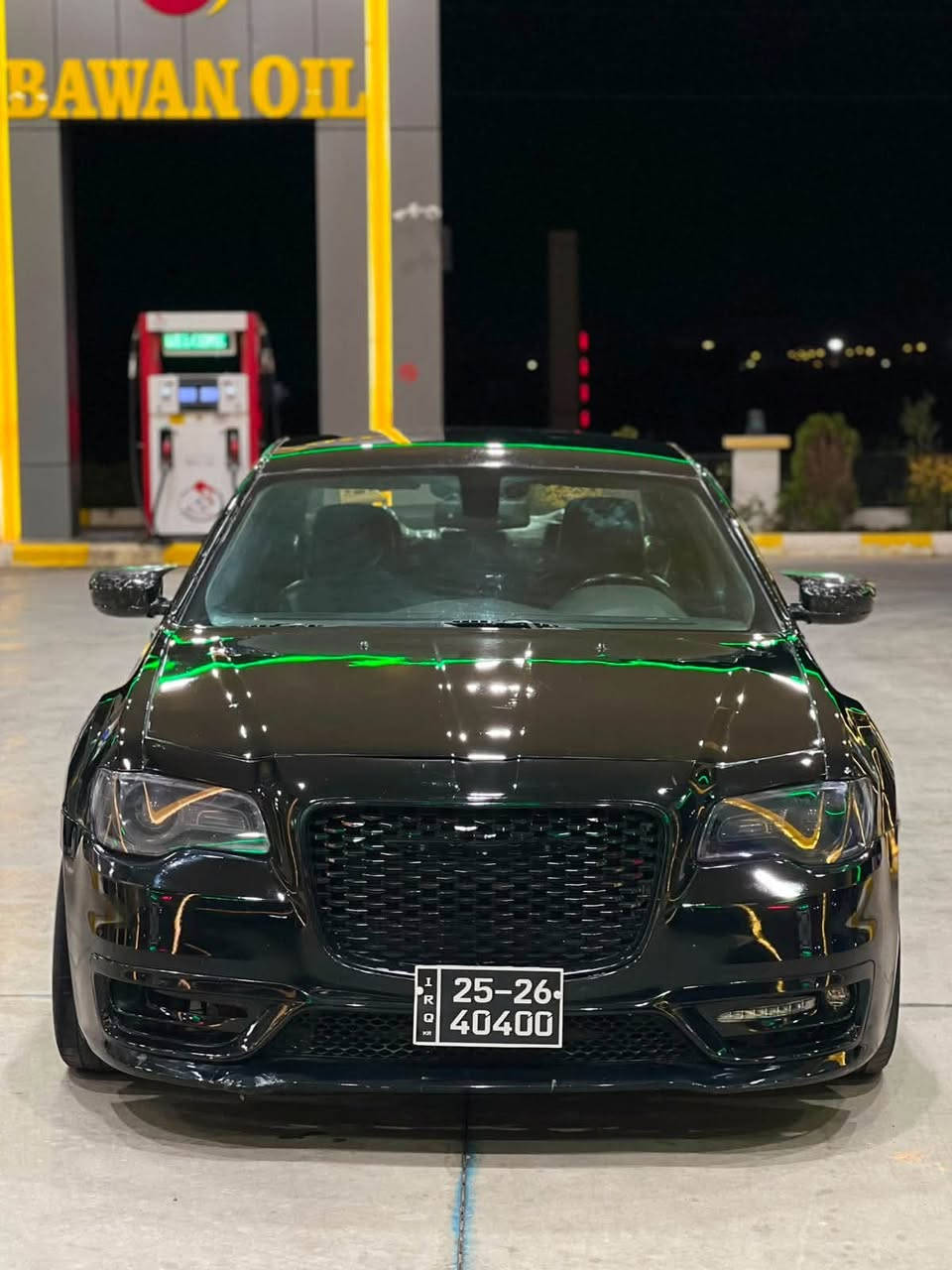 سەرەتا بەناوی خوای گەورە
ئۆباما مۆدیل ۲٠۱٤
مەکینەی V8 RT
براوە براوە 
بەشەرت گێر و مەکینە دوکەل و بوخار بەشەرت
بەشەرت سەقف و کەڤەر 
بەشەرت تەقەو رەقە 
بەشەرت تەبریت سارد و گەرم
چوار ویلیSRT لە ژێرە
چوار تایەی تازە
سعری .٥٥قوفل و کۆتای بۆ معمەلە جەرەس مەکە
گۆرینەوەش لەسەر دل گردن 
ژ.م٠۷۷۲۹۷۳۲٤۲۸
