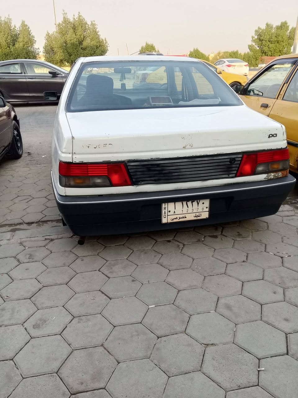 سلام عليكم بيجو روى للبيع مكينه بيه خيط بخار السياره صافيه الكير جديد كهربائية كله شغاله تخم تاير جديد ماناقصه اي شي مكاني نجف رقمه نجف مداور ثاني يوم السعر 13وبيه مجال قليل *********** بيه واتساب
