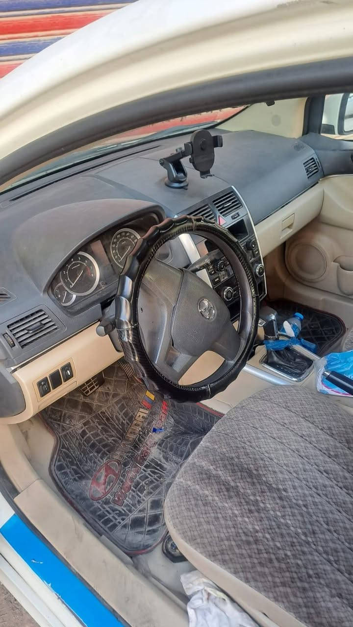 بايك A115
موديل ٢٠١٥للبيع
بيهة ضربة جهة السائق 
مبدل جاملغ وبنيد
مكينة كير تبريد جاهزة
داخل نظيف
إدامة كاملة
رقم بغداد الجديد 
المكان حي العامل
السعر ٤٨وبيهة مجال
***********
