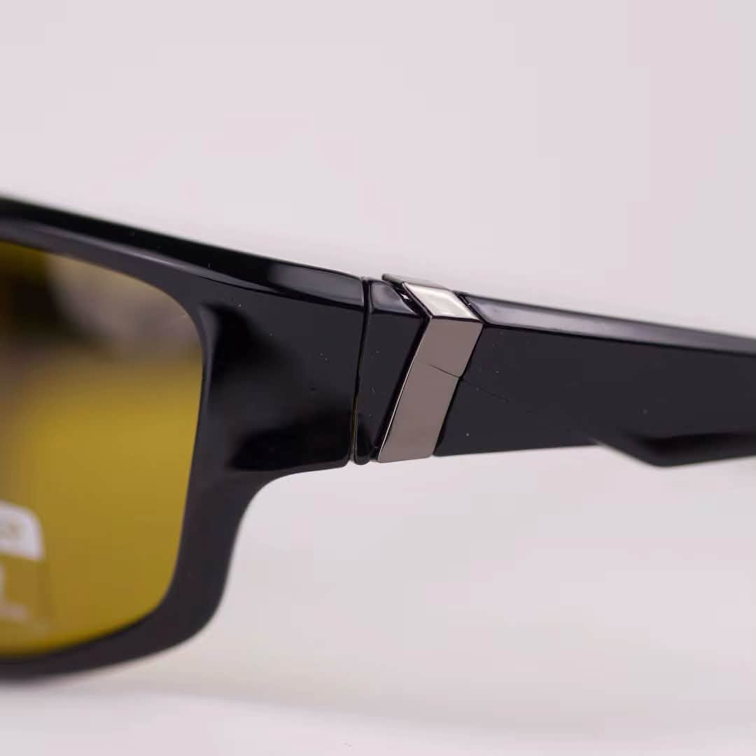 Zain_Pazaar
نظارة رجالية ماركة ARMANI
المواصفات
.اللون اسود
. الزجاج مقاوم للخدش باللون النفطي
.Polarized .uv400
حماية ليزر
حماية اشعة فوق البنفسجية
.إطار بارز
. تأتي مع علبة جلد
.نظارة شمسية
السعر 25.000
يوجد توصيل لجميع محافظات العراق
(التوصيل من يوم الى ٣ايام)
للإستفسار: ***********
او مراسلة الصفحة
#ساعات #رجالي #توصيل #f #اكسسوارات #العراق #m #a
tiktok #instagram #fashion #facebook# ملابس #ماركة#
#تجميل #أناقة #هدايا #هدايارجاليه #هدايامميزة #ضمان
hublot #followforfollowback #explorepage #ex# #explore #share #like #instalike #save #money
