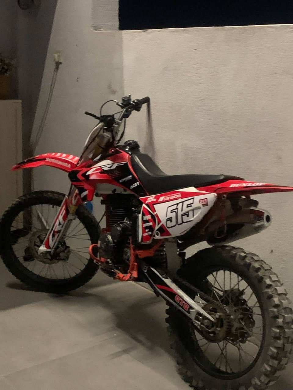 crx122 • ٣٠٠ • ٢٠٢٥