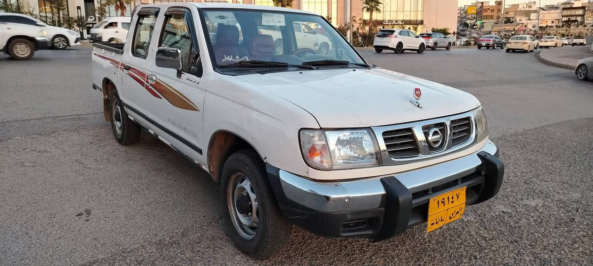 نیسان بۆفرۆشتن مۆدێل 2002ناوسور تبریدوپاوەر دەبڵ گێچ جام کارەبا ئاوێنە کارەبا قفڵ مەرکەزی  مەکینە بەخاخ تەبرید لەسەرسویچ سەنەوی ژینگەی دراوەو بەسەرچوە سەیارەکە پێشوشانوسەقفی هیچی پێوەنیە لابۆدیەکی بۆیاخە لەکەڵ نیودرگا سەیارەکە ماڵی دۆستە واحسابکە دوهەزارو هەشتە *********** شربازهير, السليمانية
