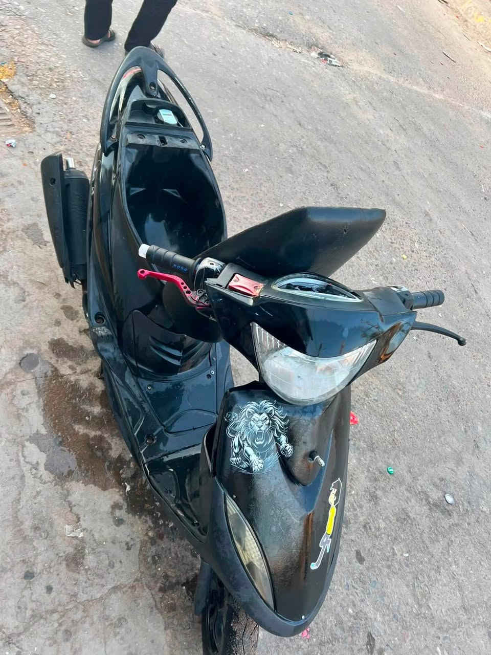 سلام عليكم شباب دراجه ماكس عدله دراجه خير من الله مكينته مفتوحه 49بلاد فتحناهه وتجفيت كله مضبوط ماصارله هواي من مجفته دراجه ناعمه مكاني بصره المعقل سعره 550 وبيه مجال ***********
