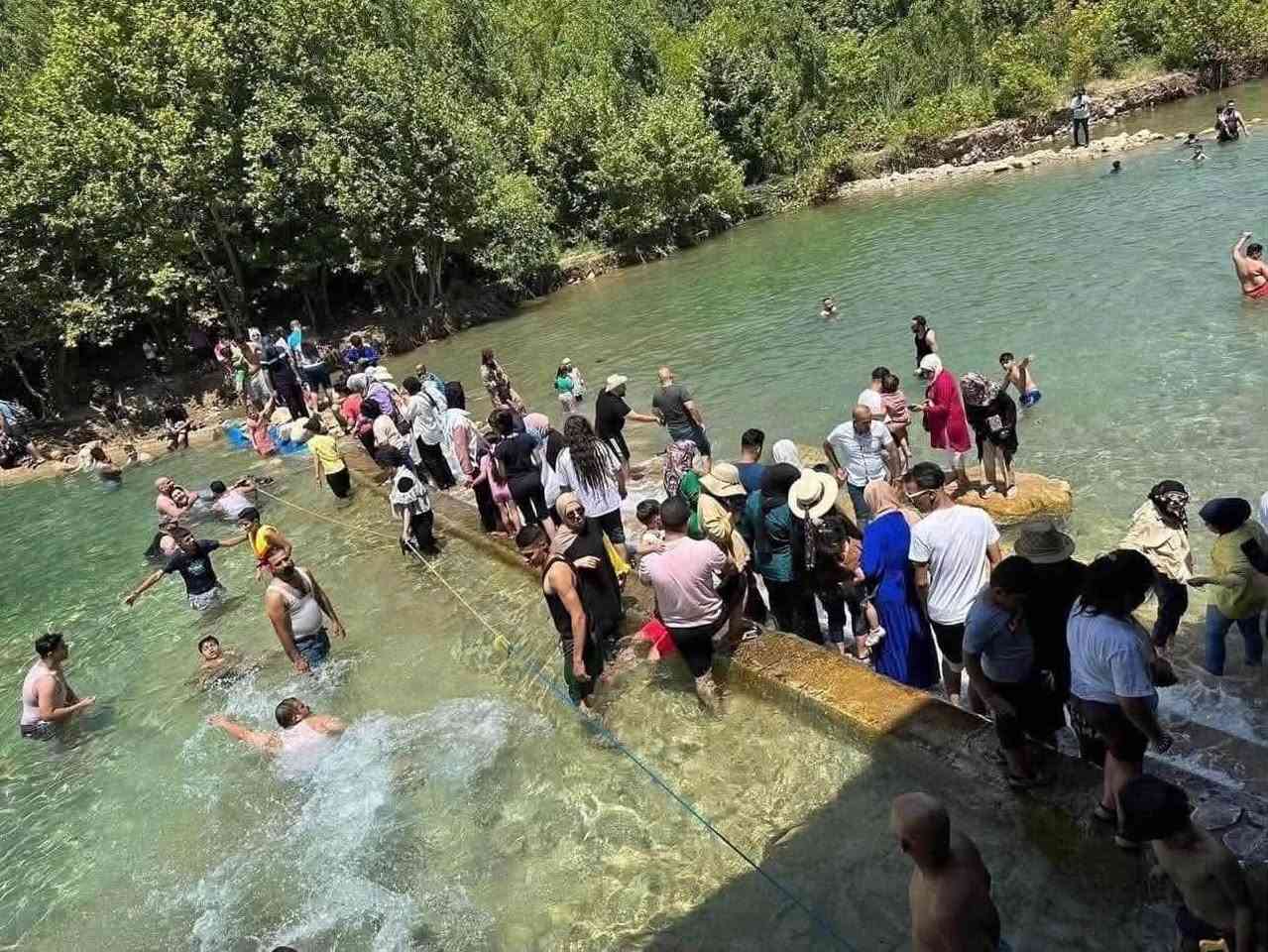 يله حبايب سوينالكم عرض خاص يوم الثلاثاء بتاريخ : 2026/8/18سافر ويانه الى دهوك تركيا المصغره 😍✅

دهوك  - 5 ايام الانطلاق الثلاثاء  ليلاا والعوده فجر الاحد 
(( ب 85 الف ))يوم الثلاثاء ليلاا  شامل كلشي جميع الخدمات شامل كوسترات زاخو - والعماديه 

(( بتاريخ : 2026/8/18 )) 

ملاحظه :(( يوجد لدينا نظام الاقساط )) 

رحلاتنا مستمره وياكم الى ( دهوك تركيا المصغرة 🇹🇷 ) 

        ( اقره البرنامج كاااامل وشوف الجمال دهوك ) 
 
احجز مدام الاجواء الربيعيه 😍والاجواء تخبل  يله شمنتظرين 
————————————————————-
        و الاجواء دهوك فوللل تركيا المصغره  😍😍

            حضر جنطتك والباقي علينه 😘😊

((الانطلاق الثلاثاء والعوده يوم الاحد الفجر  احنه بلحله )) 

    دهوك اسطنبول  المصغره (( 5 ايام 4 ليالي مغادره عقره ))

                           🔥  دهوك اختصاصنا 🔥 

                ❤️ ويه الشعاع الماسي انته وعائلتك بأمان ❤️

                       (( الانطلاق يوم الثلاثاء الانطلاق  ليلاااا ))
                                 (( 2026/8/18 ))
 
( نظامنه فقططططط عووووووائل  - راحه وامان ❤️❤️ ) 
 
(  85 الف فقط 🔥  شااامل كوسترات زاخو  - والعماديه )
  
ملاحظه /🔥🔥🔥🔥🔥
  تدري الكروه  شاامله من الكوسترات وكلشي شاااااااااامله  ❤️
__________________________________________
 ملاحظه 
( جبل زاوه والتلفريك والكلي رحله اختياريه على نفقة المسافر ) 
_________________________________________________
 ملاحظه : البرنامج ٥ ايام نطلع الثلاثاء  والعوده فجر الاحد احنه في محافظة الحله ) 
--------------------------------------------------برنامج_الرحلة  : ( اقره البرنامج كامل )
(( برنامجنا فقط عووووائل ))  

اليوم الاول / داخل دهوك ( يصادف يوم الاربعاء ) 
حديقه حيوانات
 مود مول 
فاملي مول
مدينة العاب 
وجبل زاوه الاختياري 
______________________________ 
اليوم  الثاني / مصايف العماديه  ( يصادف يوم الخميس ) 
الجولة الصباحية / 
مصيف اشاوه 
مصيف فين الجسر الخشبي 
ومصيف كلي شيرانه المياه الزرقاء 
وكهف انشكي 
ومصيف ومطعم انشكي اجمل مصيف ومطعم 
________________________________
اليوم الثالث / مصايف زاخو   ( يصادف يوم الجمعه) 
مصيف برخ 
مصيف دشتتاخ التركي
كهف بهير
مصيف وشلال شرانش 
.____________________________________
اليوم الرابع / الذهاب الى اربيل مصايف اربيل
 ( يصادف يوم السبت  ) 
مصيف بيرس 
مصيف بيجيل  
نتوجه نشتري كرزات ونسوك  ومن بعده التوجه للحله تاركين اجمل ورائنا اجمل الذكريات 😍
_____________________________________
اليوم الخامس /  صباحا في بابل  ( يصادف يوم الاحد )——————————————————————-
1-  فنادق 4 نجوم 🔥
2- باصات حديثة 🔥
3- وجبات الافطار بوفيه مفتوح🔥
4-  مسابقات وجوائز 🔥
5- ضيافة داخل الباص 🍪🍰🥐🎂🍪☕️🧃🥤🔥🔥
6- وطبعا أطفالنه👶🧑 الحلوين من عمر يوم الى5 سنوات مجاني 😮ومن 5 الى 9 نصف السعر 😲ويدللون علينه 🔥

حله - حي الظباط شارع الخدمي - مقابيل محطة الغاز ❤️ 
 
للحجز ولاستفسار : 
*********** (( ادارة الشركه )
*********** (( ادارة الشركه  ))
*********** (( فقط واتساب مفتوح 24 ساعه )) 

اختار ولاتحتار الشعاع الماسي هي افضل الاختيار ❤️
