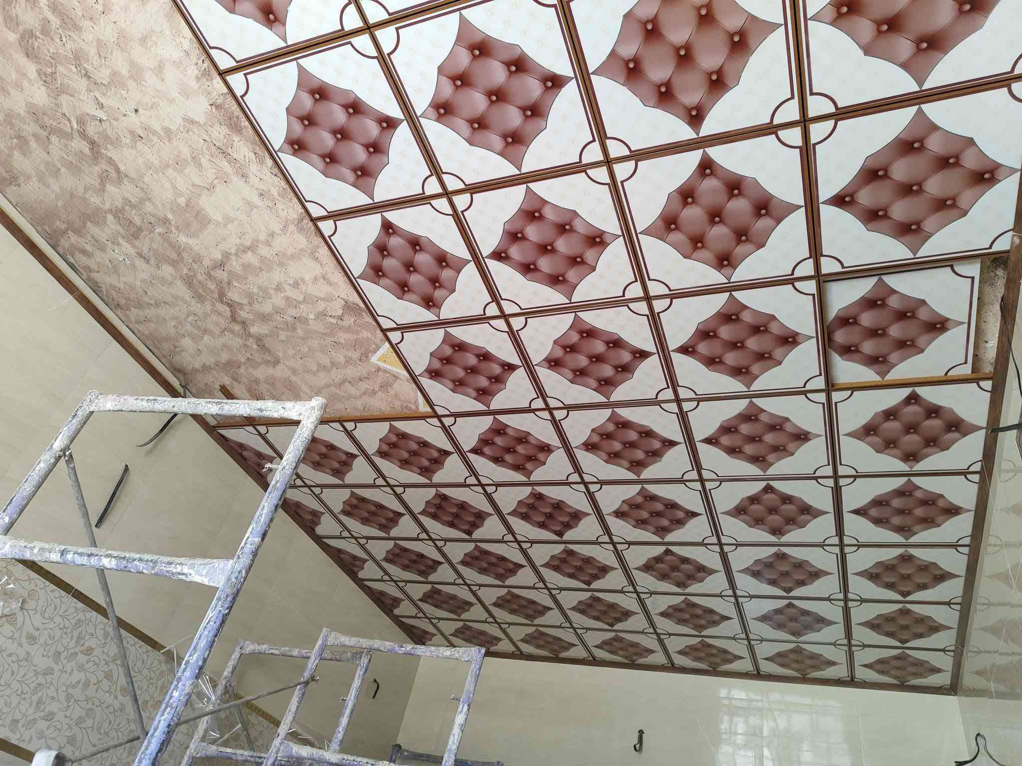 السلام عليكم خلفه سقوف ثانويه مربعات اشرطه شغل ليزر درجة اولى ***********

نص مكتوب في الصور:
- POCO C75 27mm f/1.8 1/50s ISO125 18/8/2026 31°55'19"N 44°27'50"E
- شرج طوخ 154 ابيض مموج 132-1 ريشه ذهبي سعفة طوخ وردة ابيض كبير اكس طوخ سعفة طوخ سعفة فاتح نقاط ماتح تقسيم طوخ دوائر طوخ دوائر ابيض تقسيم طوخ وردة اسود وردة طوخ
