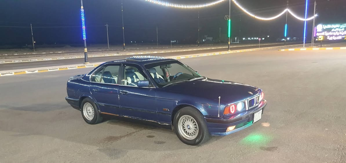 سلام عليكم 
بيئم موديل 92 اصل
 525مسكر رقم انبار نكليزي سنويه ل29
كير اتو كير محرك خير من الله
تبريد شغال صدر جديد 
سياره حلوه 
السعر 55
 العنوان فلوجه
***********
