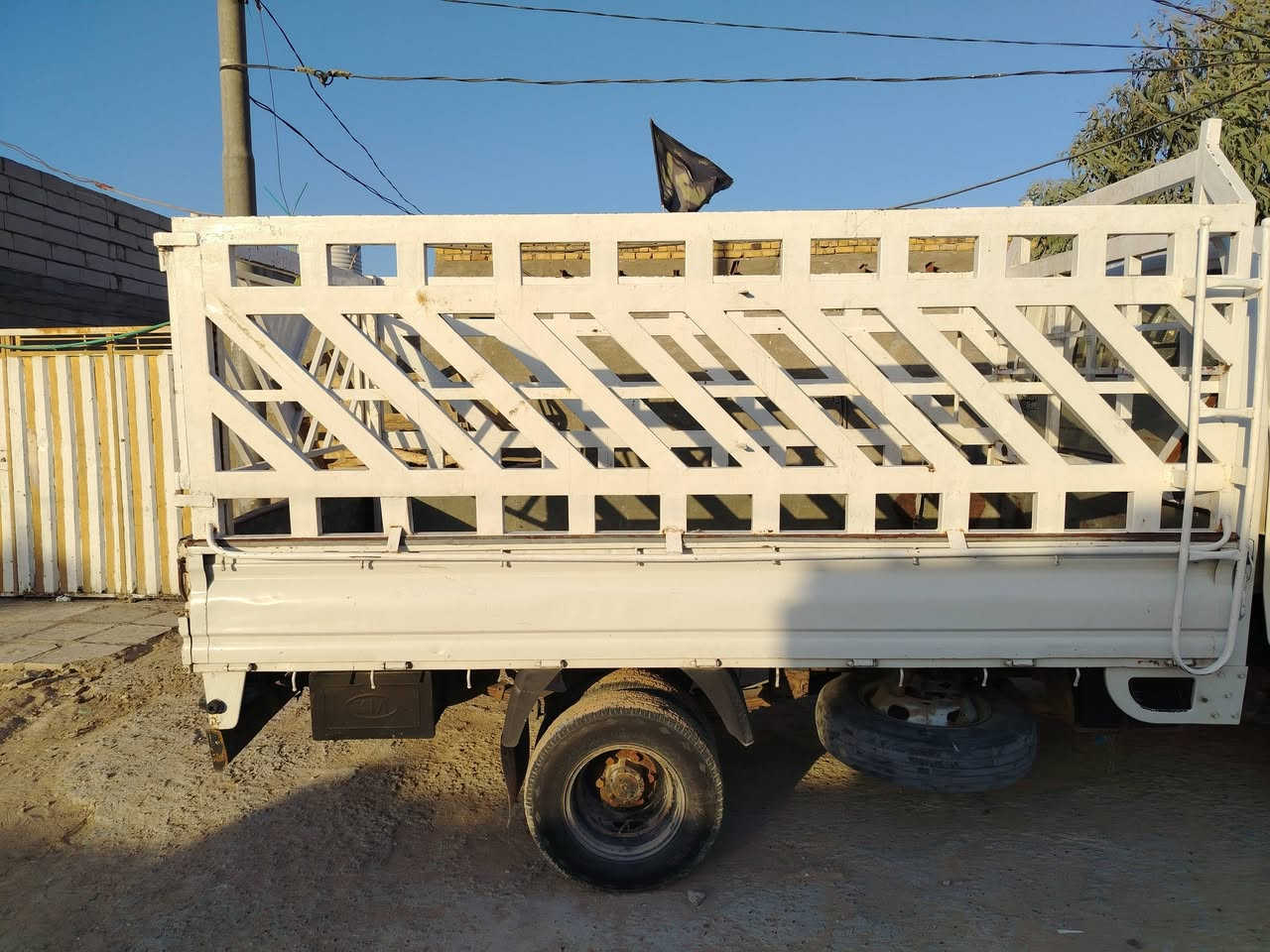 سلام عليكم محجر للبيع مال فحل نظيف السعر  450 مجال العنوان نجف ***********
