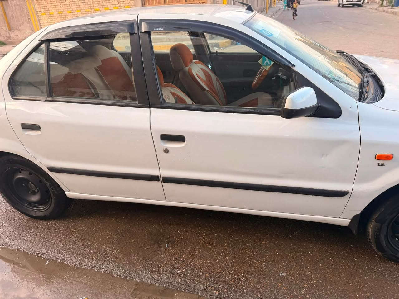 السلام عليكم سمند٢٠١١ كير مكينه تبريد السياره مكفوله بيهه بس باب السايق بي رش صبغ قليل كشرهه بلادي 
باسمي تحويل مباشر مشروع وطني 
السعر ٤٨ وبيهه مجال قليل السياره مكانهه بغداد المعامل منطقه العماري 
هاتف ***********
