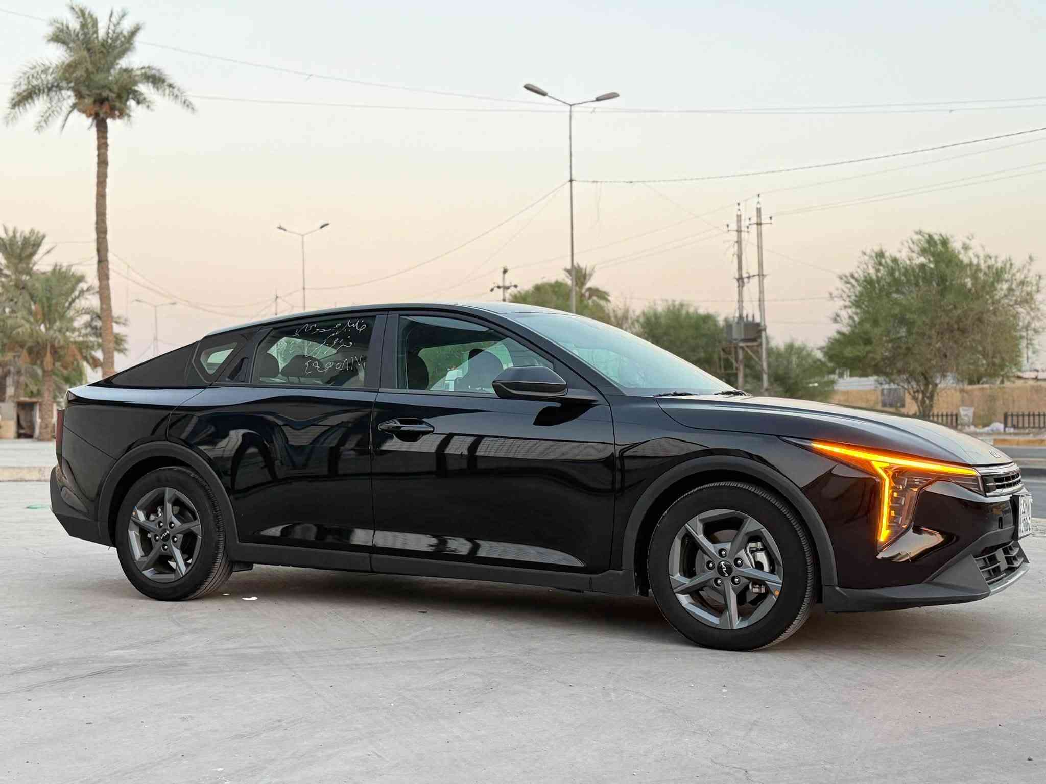 كي فور 2025 بدون ايرباك
محرك 2000 دوش
عداد : 16 الف 
مواصفات lx

بصمة 
بصمة ابواب وجنطه 
تشغيل عن بعد 
لد امامي 
لد خلفي 
كامره 
عدادات الكترونيه 
شاشه متصل تدعم خرائط 
مود درايف متعدد 
نقاط عمياء مع رادار جانبي 
كامره رادار اماميه مع رادار امامي 
رادار خلفي 
منافذ شحن خلفية 
فول تحكم ستيرن 
كروس سرعه مع تحديد مسافه امان 
فول قياده ذاتيه وتحديد مسار 
اوتو هولد 
سايد بريك كهرباء 

حادث سياره خشم بنيد فقط 
بدون ايرباك باقي سياره مكفول 

عنوان : كاظمية جكوك 
السعر : 167
استفسار : ***********
