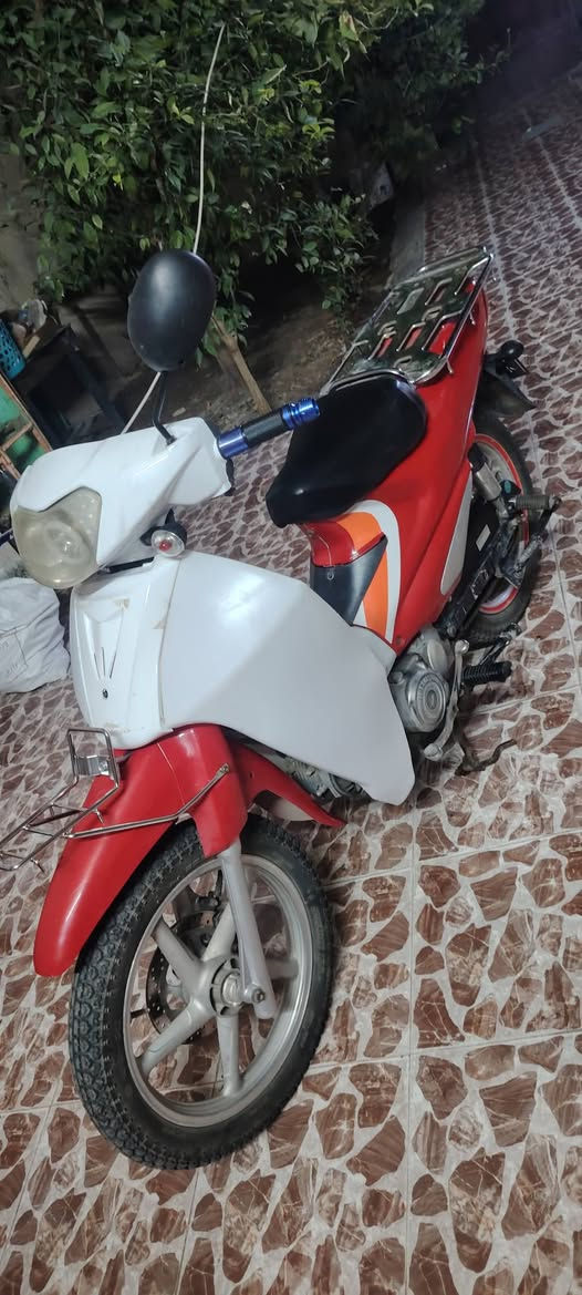سرفيز للبيع او مراوس بسنكي عمحرك ناعم كير خفيف كهربائيات كله شغاله موطور نظيف للأستفسار ***********
