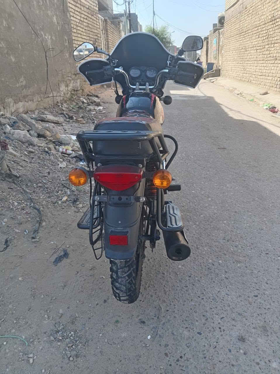 سلام عليكم شباب دراجه بوكسر مديد 21 جبلي بدون اوراق اكفلك سرقه دراجة خير من الله وصوت لمحرك يخبل سلف هندر بكل وكت دراجة تخبل بيه تاير جبلي كامله مكمله ماناقصه شي ابد يعني بس شد صندوك وتشتغل نعمه من الله سعر 700 وبيهه مجال قليل عنواني بغداد مدينة الصدر واتساب *********** و صيد ***********
