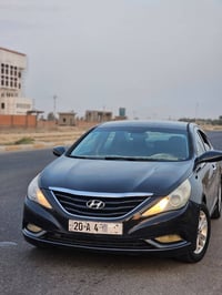 سوناتا ٢٠١٢ • ٢٤٠٠ • جير اوتو