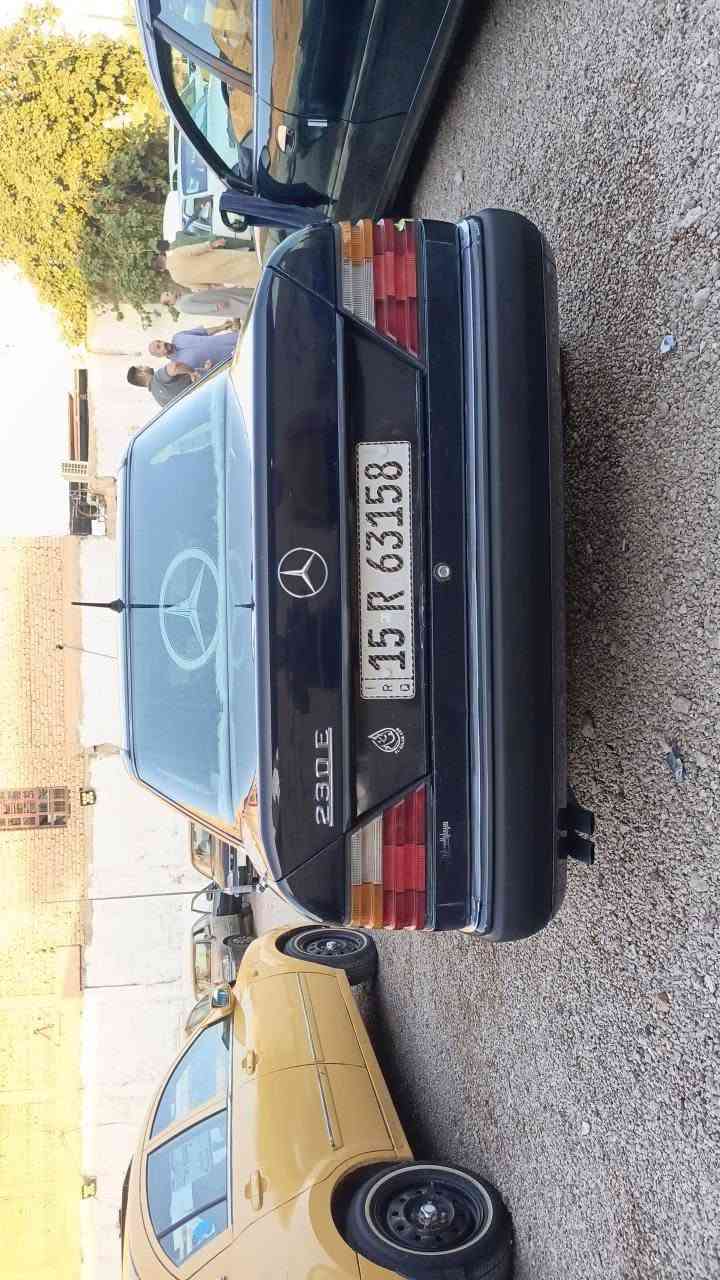 السلام عليكم 
مارسدس دب موديل ٩١ محرك وكير بطه جديد صدر جديد قواعد دبلات نضيفه وبلاديه كهربائيات كله شغاله تخم تاير جديد السياره حلوه مابيه نقص شي السعر ٥٠ وبيه مجال لشراي مكان السياره فلوجه 
رقم صاحب السياره 
 *********** الفلوجة, الأنبار
