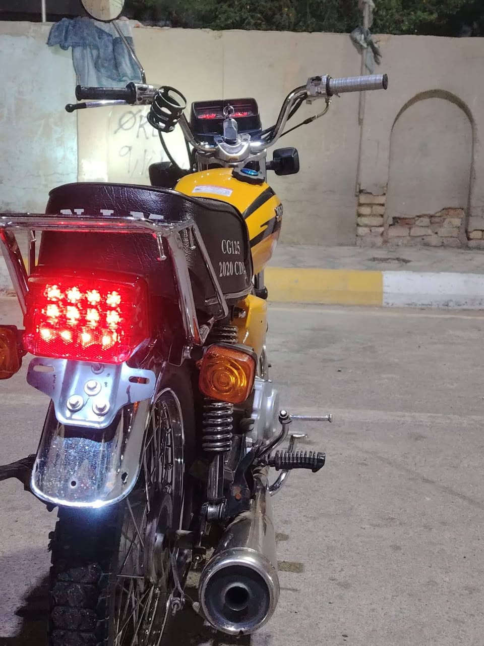 اربعه كير للبيع موديل 20 اصولي شلامجه كله بلادي سعر 650 وبيه مجال *********** موجود خاص
