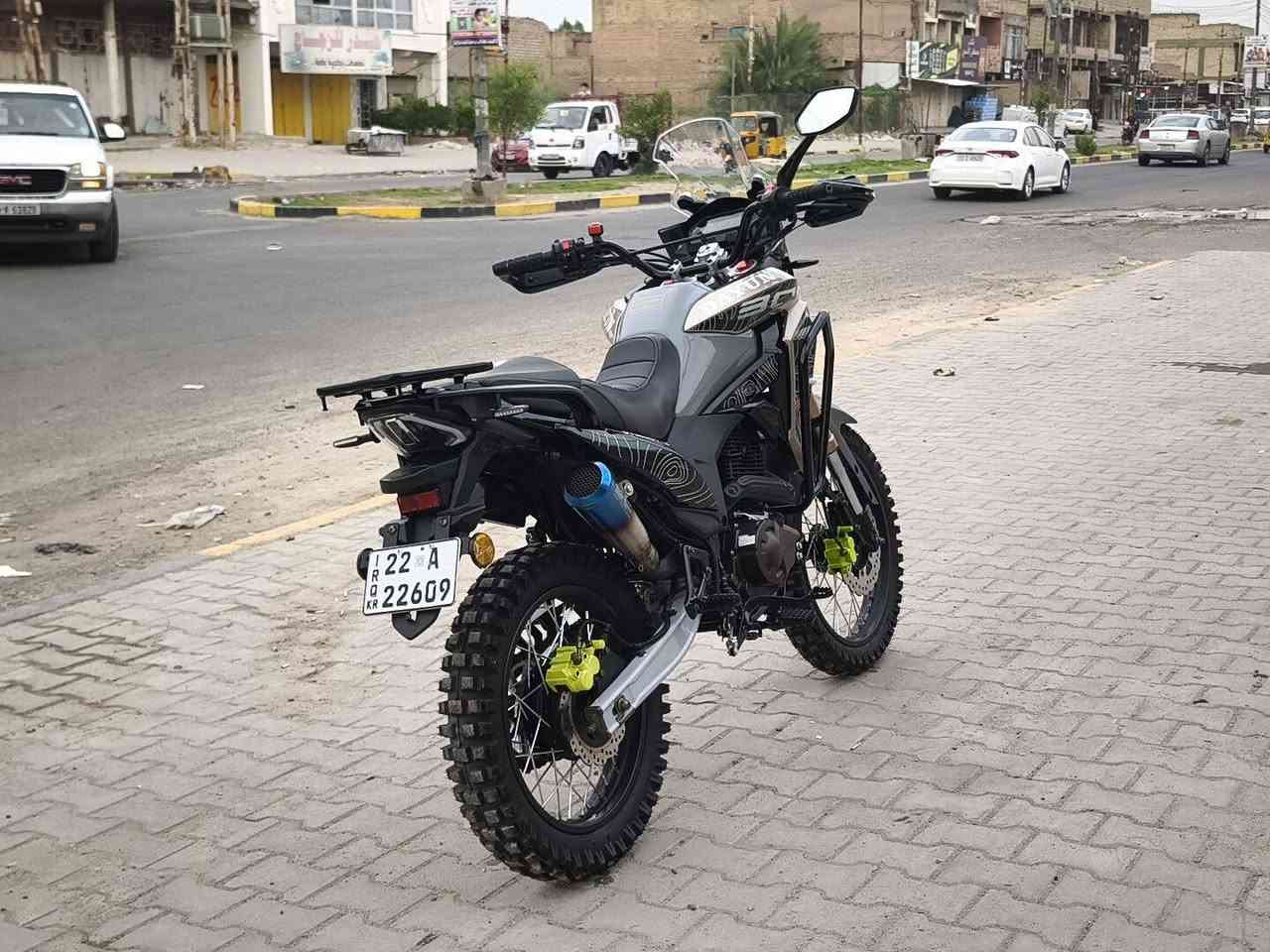 سلام عليكم
دايوان ادفنجر 300cc

دراجه ماشيه 100كيلو فقط. من المعرض للبيت 

دراجه هية زيرو بعدها 

وابسم الشركه معرض القمة بشارع فلسطين 

عليها صالنصة SCاصليه وصالنصة البلاد موجودة بعدها حته مشادها

دراجه شخط مابيها بلمعرض 

دراجه جوة سعرها بهواي بسبب الستعجال بلبيع 

سويجين لوحات انكليزي سنوية جديدة وما اتعب ابسم المعرض 

مصار كم يوم نازلة سبب البيع ضرف 

((سعرها مناسب))((مكان بغداد الحسينية))  

تفاصيل اكثر ((***********)) مو شراي لا تعبني الشراي يتصل او خاص
