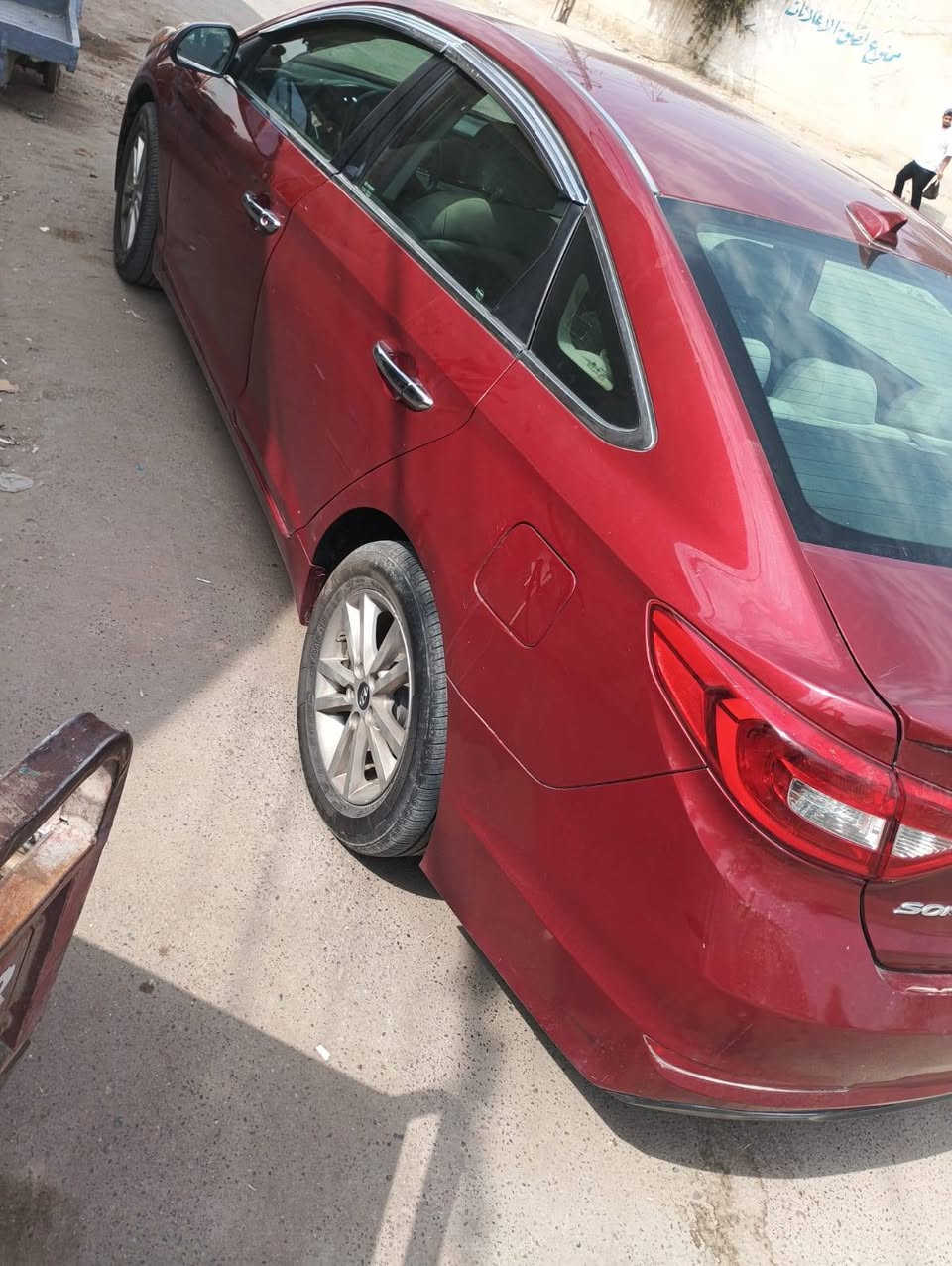 للبيع سوناتا موديل 2016  رقم نكليزي بغداد تحويل مباشر سياره كير مكينه حداديه تخم تاير تبريد كله كفاله بيه قطعتين صبغ مكان سياره حله قرب العلويه شريفه السعر 88 ورقه الاتصال ***********
