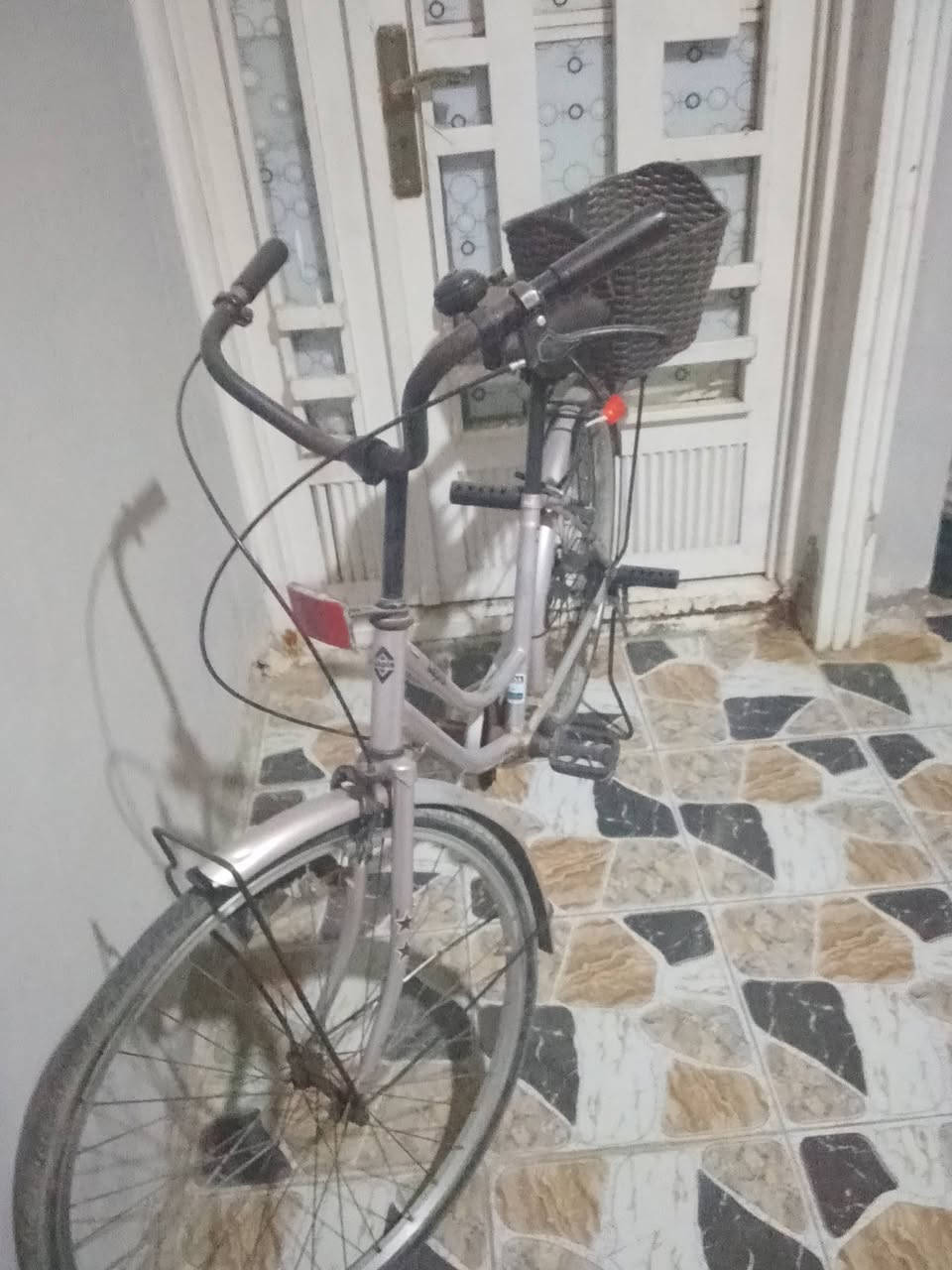 للبيع وياه سله وبم بس التاير الخلفي بنجر ‏‪***********‬‏
