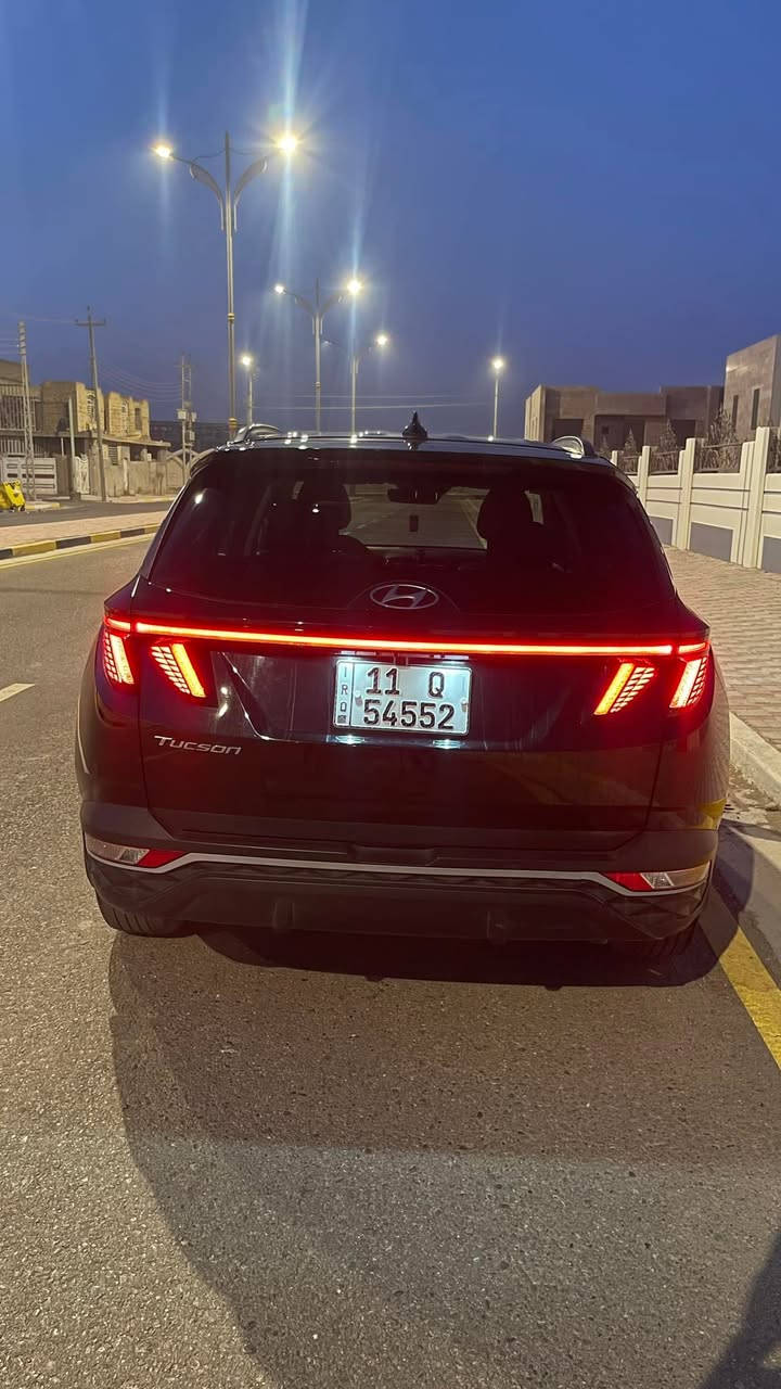 🚘🔥 للبيع توسان  SEL _2023 وارد أمريكي 🔥🚘

 حادثة موضحة بالصور، 
محرك 2500cc.

✨ المواصفات:
• بصمة + دخول ذكي
• صندوق كهربائي
• Apple CarPlay ربط وايرليس
• شاشة + كاميرا خلفية
• رادارات 360 درجة
• تدفئة كشنات
• تبريد قطعتين
• وضعيات قيادة متعددة
• هاند بريك إلكتروني
• Auto Hold
• ⁠توقف مؤقت تلقائي اثناء القيادة لمنع الحوادث Auto break
• إطفاء وتشغيل المحرك أثناء الازدحام
• خاصية النزول من المنحدرات
• مثبت سرعة تفاعلي
• المحافظة على المسار
• شاشة عدادات بشكل iPad
• ⁠تشغيل عن بُعد

✅ السيارة على الطبيعة أحلى من الصور
✅ بدون قطرة صبغ فقط بارد مكفولة 
✅ جاهزة من جميع النواحي

💰 السعر: 185 ورقة
💵 وبيه مجال بسيط
للتواصل 
***********
