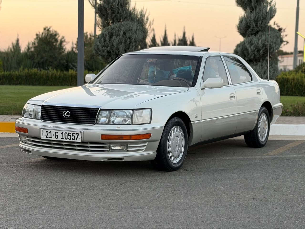 لكزس صالون موديل1991محرك8سلندر فول موصفات سلايت كوشنات كهرباء تبريد ثلج سياره جديده كولش بيها صبخ جماليه بدون حادث بس سياره جديده كولش فول فول عنوان سليمانيه السعر90بيها محال بصيط *********** السليمانية, العراق
