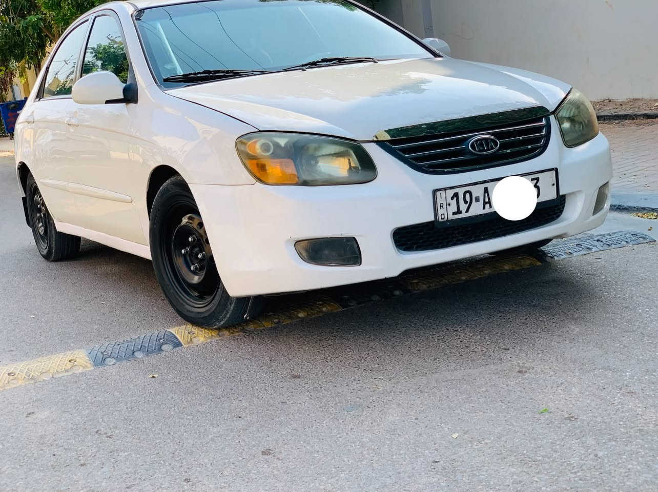 سلام عليكم كيا اسبكتره
كيا اسبكتره 
موديل ٢٠٠٨
مابيه حادث امريكي 
بيها تبديل قطعتين بنيد وباب فقط 
سنويه ساقطه صار شهرين 
مكينه بيه بخار قليل 
السعر ٨٦ بيه مجال قليل 
الاتصال ع ***********
مكاني كربلاء حي العباس
