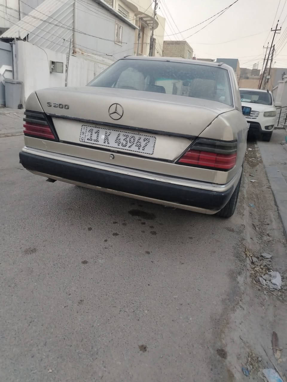 مارسيدس للبيع مكينه بطه تبريد حداديه تخم تاير ويل كب كله جديد السعر ٤٢ ترهم مراوس ونقد واقصاد للاستفسار ***********
