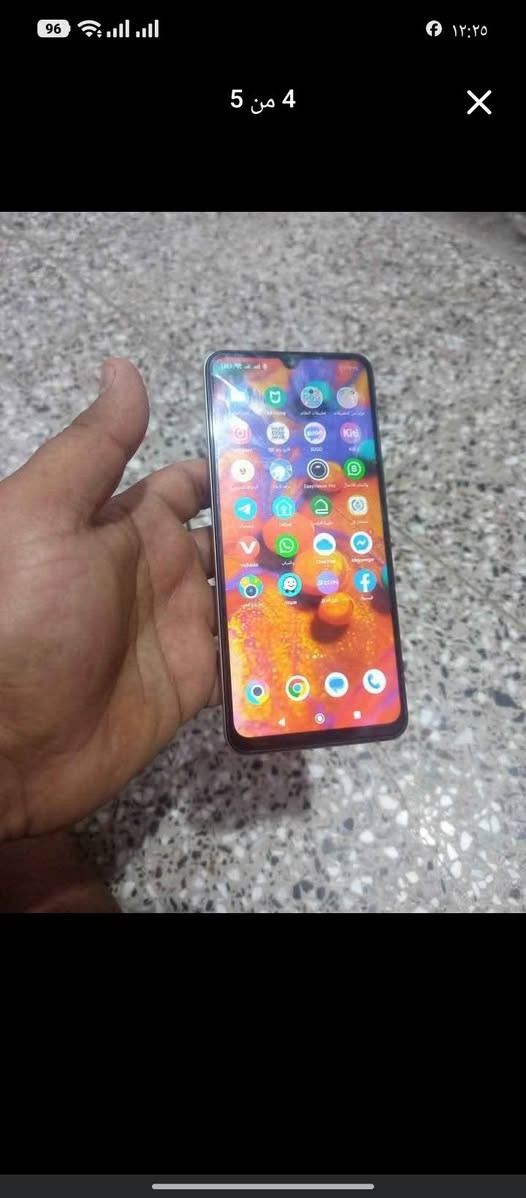 ستعمال قلبل  بوكو سي75 POCO c75 ذاكرة256. غراضة كاملة جديد الله شاهد  سعره١٥٠  مو شراي لطب خاص نجف قرية الغدير ***********

نص مكتوب في الصور:
- 4 من 5
- 1 من 5
- 3 من 5
