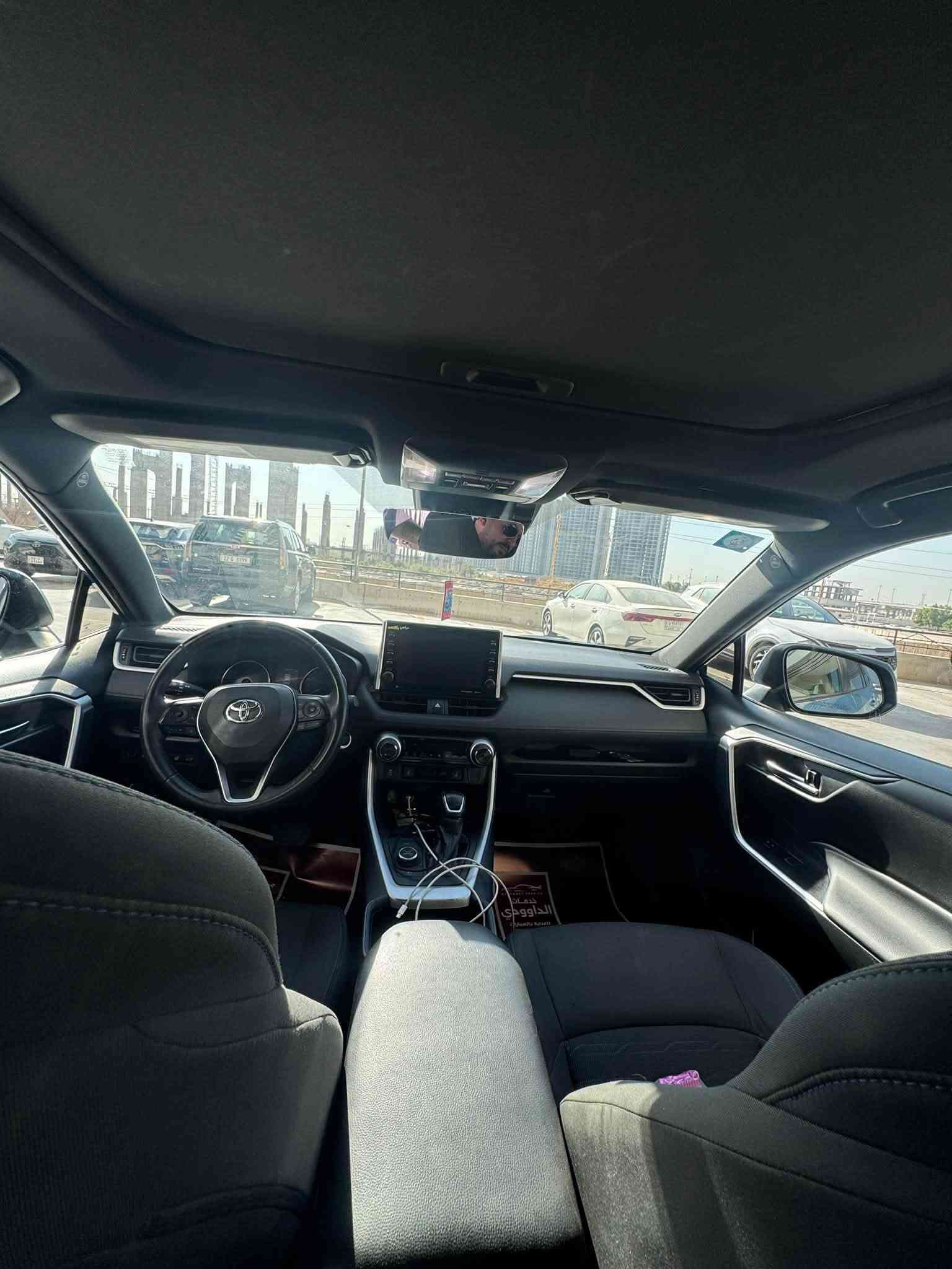 🔥 للبيع | Toyota RAV4 Hybrid SE 2022 🔥

🚘 الموديل: 2022
⚡ Hybrid
📍 الفئة: SE Prime
📊 الممشى: 150,000 كم
📄 صفر مسج

🔎 ملاحظات السيارة بكل شفافية:
• حادثها جاملغ وبنيد
• بيها بارد خفيف جداً بالباب الخلفي
• الفحص مفتوح بأي مكان، وكلشي واضح للمشتري.

💰 السعر ٢٠٠$
🤝 بيه مجال للشراي الجاد

📞 للتواصل:
***********
***********

🔥 سيارة هايبرد، مواصفات SE Prime، وسعر قابل للتفاوض للجادين.
