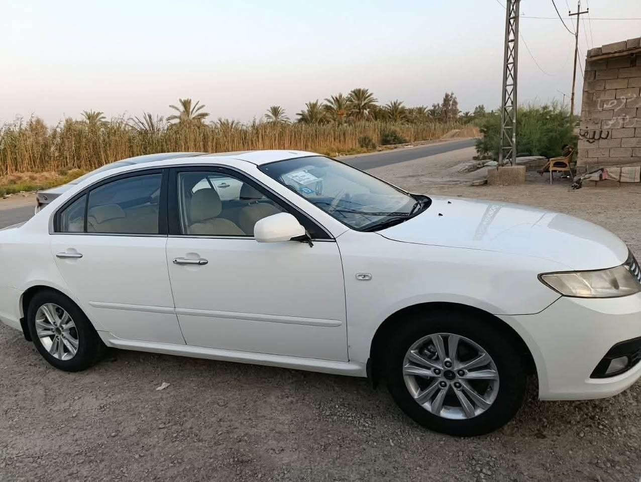 سلام عليكم
كيا اوبتما موديل 2010
السيارة باسمي
هزة جديدة 
خليجي رقم كربلاء 
فول مواصفات عدا البصمة 
فتحة بردة خلفية اشاير بلمري
سيارة مابيها اي نقص جاهزة
 تخم تاير باتري جديد لايت عدسات عالي ناصي
السيارة 
بيها بارد وبيها باب امبدل اماشر عليهن
السيارة احلى من الصور بهواي
مكاني واسط الاحرار 
السعر 115وبيها مجال
***********
