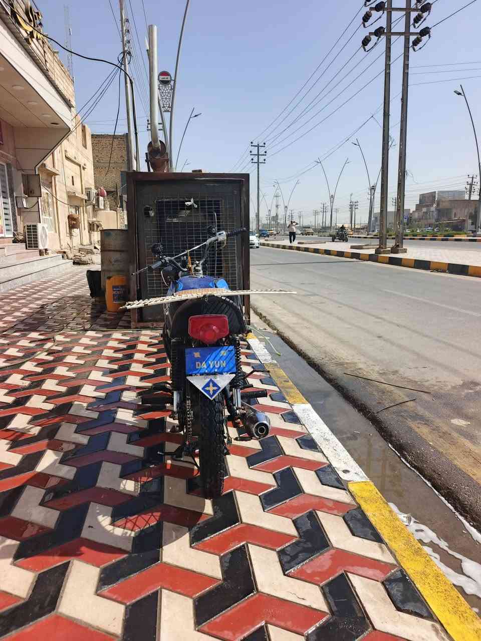 للبيع دراجه ايراني نامه MZ أوراق موديل 2020 السعر 450 وبيه مجال للشراي ناصرية سوق الشيوخ ***********
